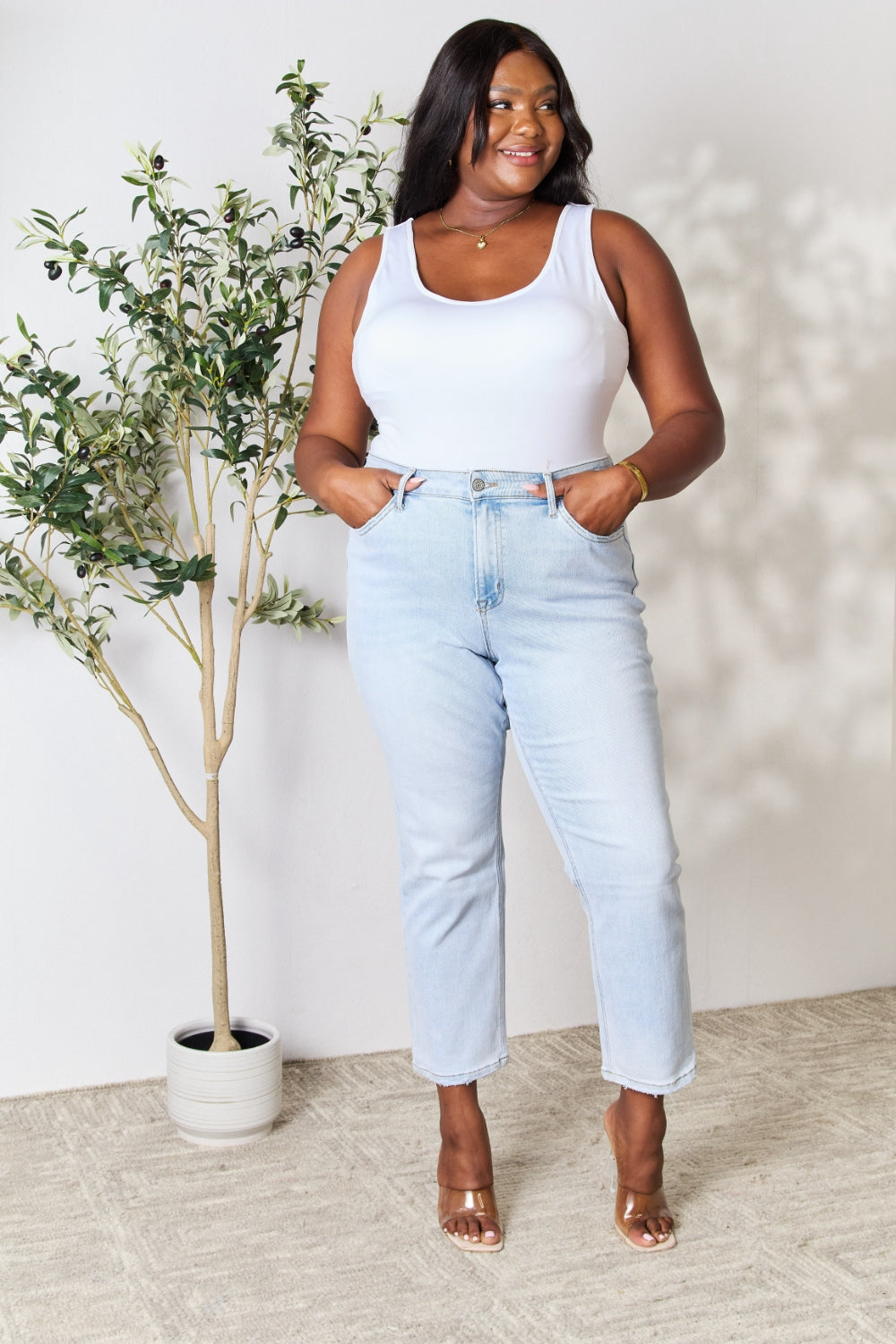 BAYEAS Cloud Straight Jeans - Light