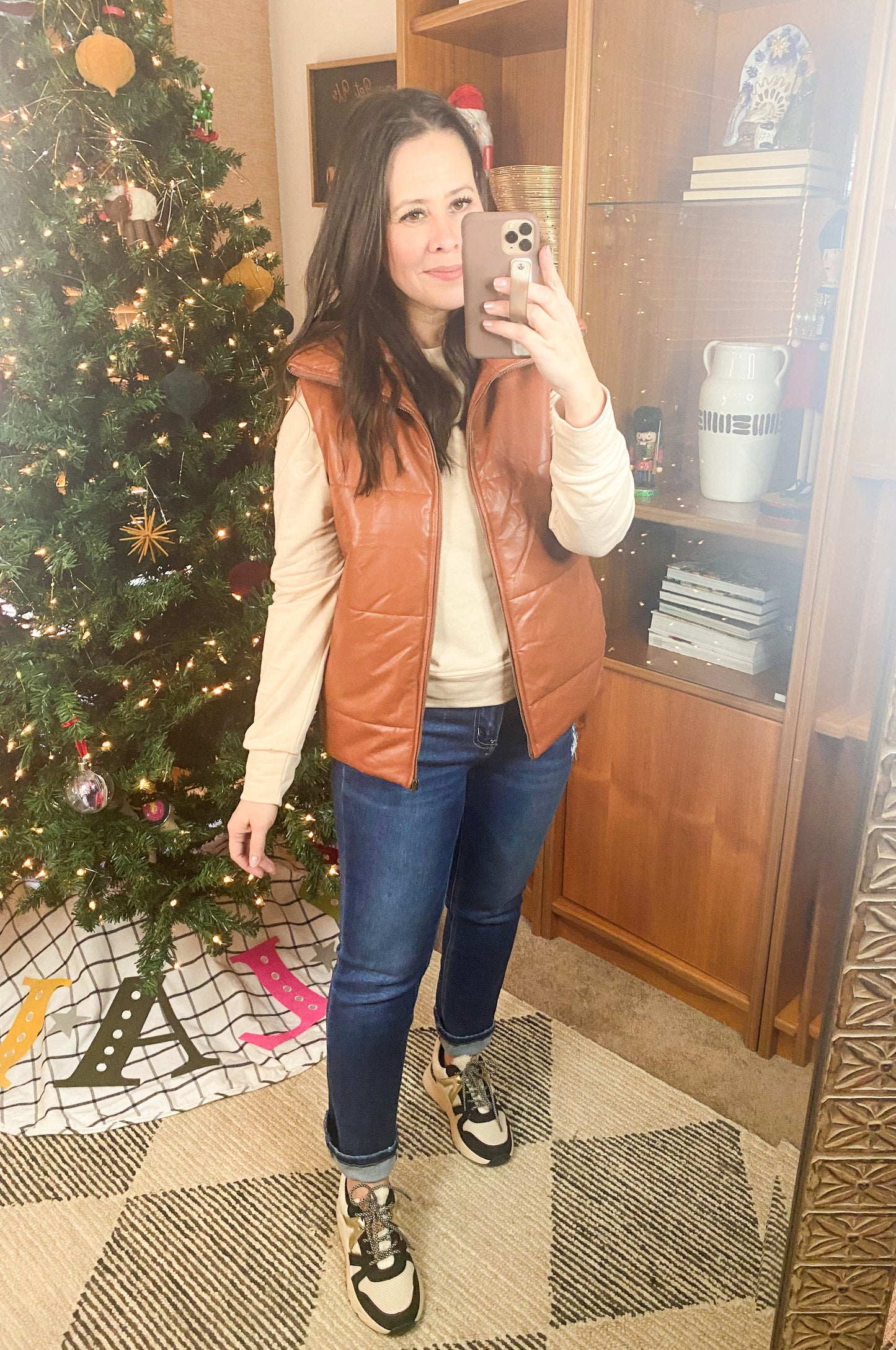 BAYEAS Distressed Cropped Jeans