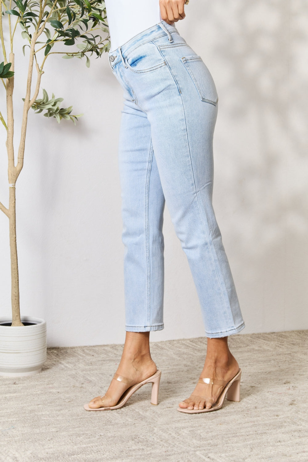 BAYEAS Cloud Straight Jeans - Light