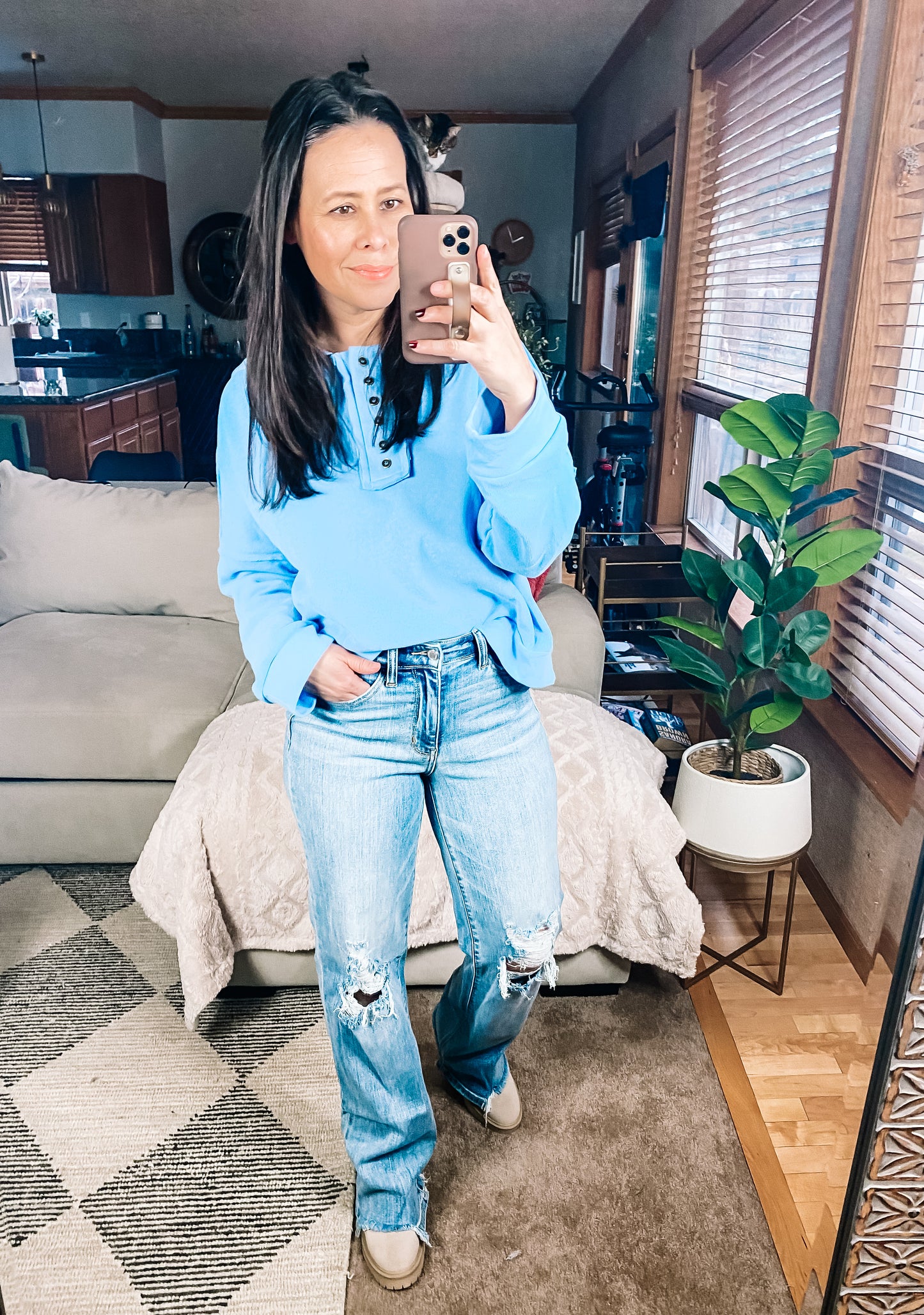 Judy Blue Take Me Back 90's Straight Jeans in Light Wash