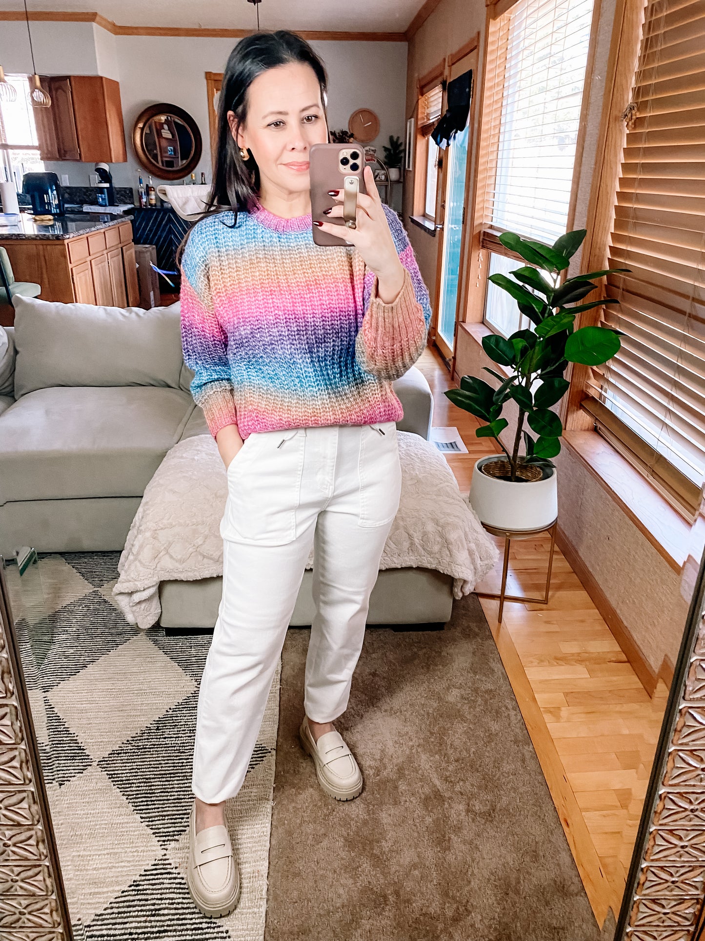 Judy Blue Cuffed Denim Jogger in Ecru White
