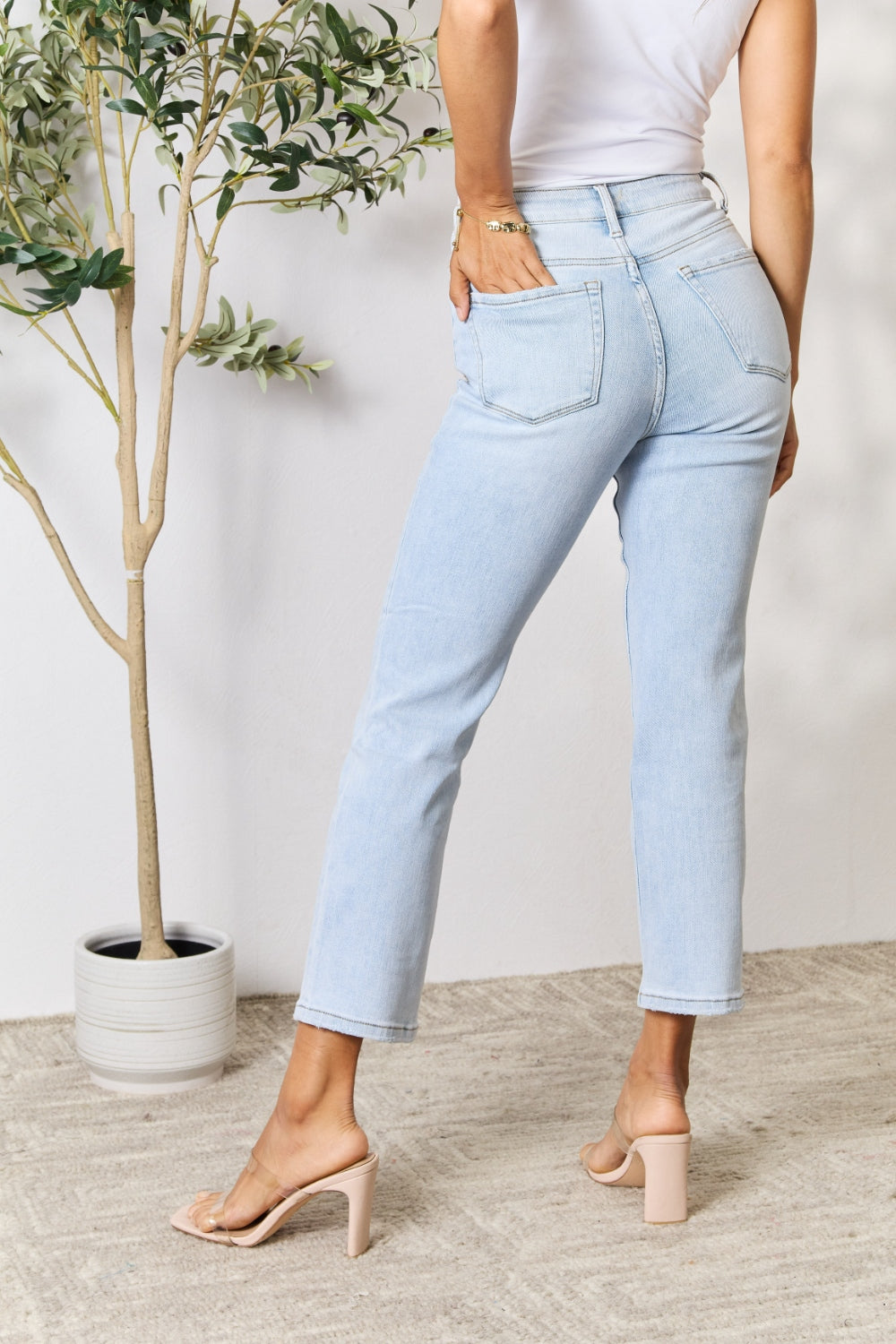 BAYEAS Cloud Straight Jeans - Light