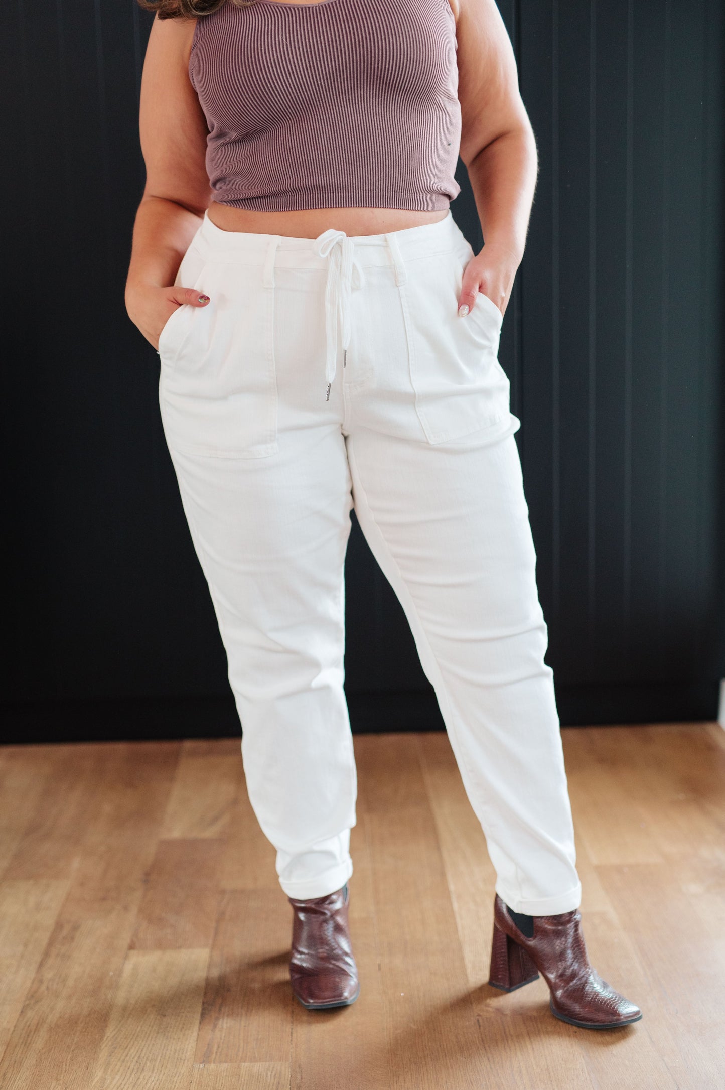Judy Blue Cuffed Denim Jogger in Ecru White
