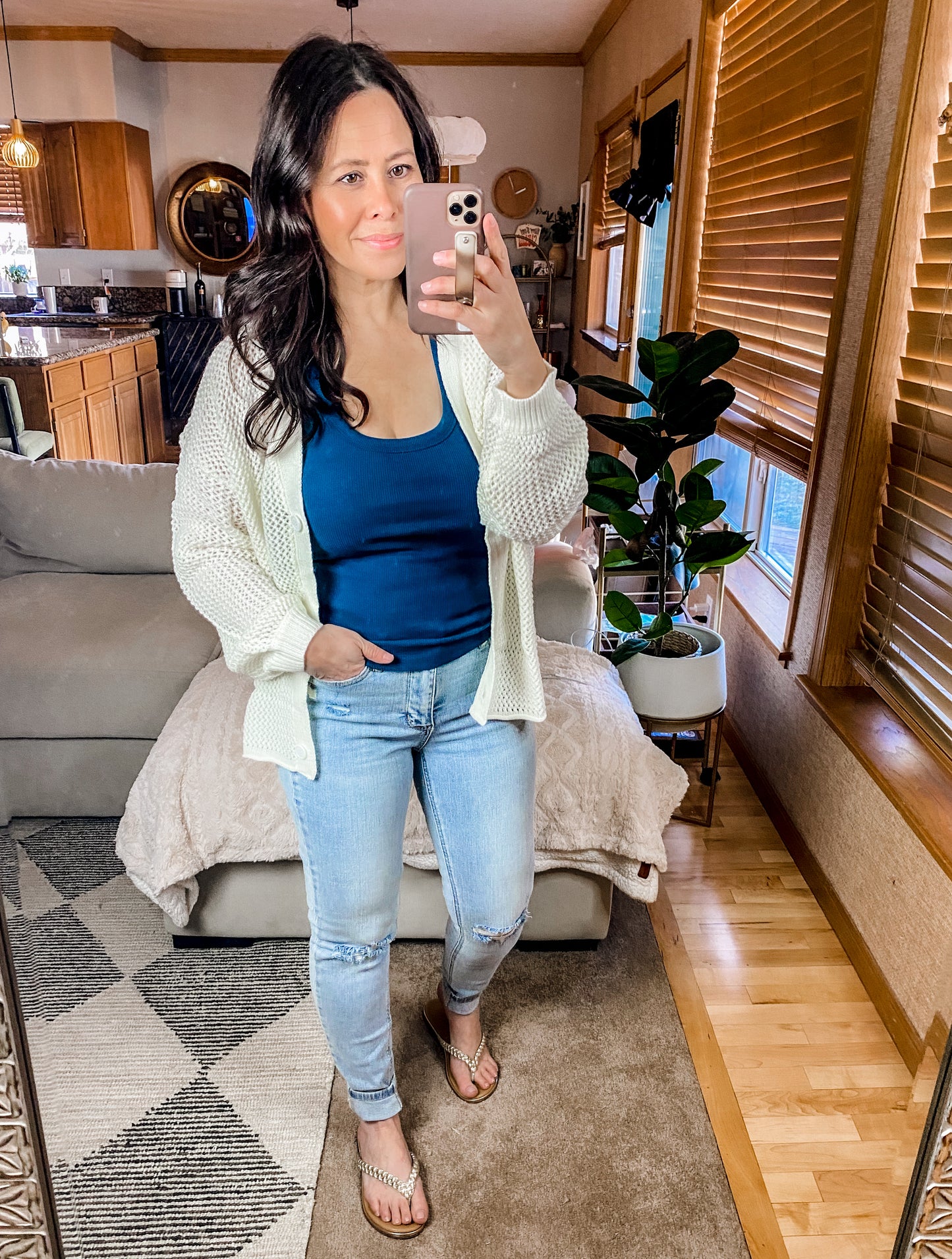 Judy Blue Mid Rise Tummy Control Distressed Skinny Jeans