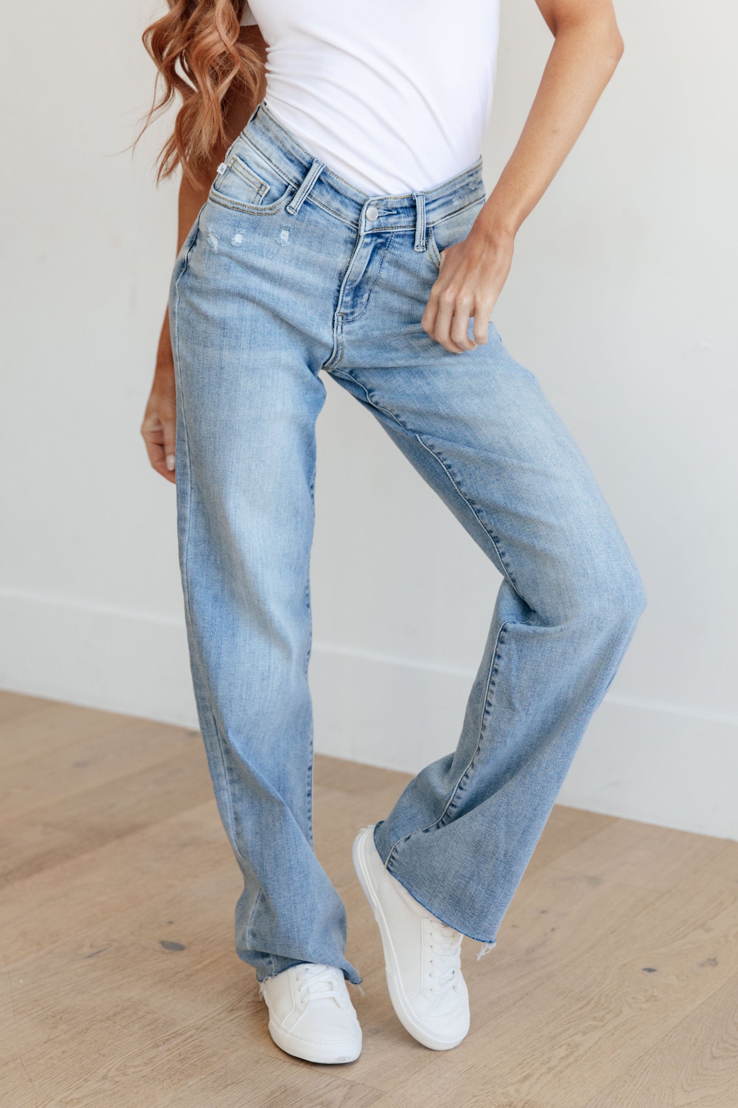 Judy Blue High Rise Viral V Front Waistband Straight Jeans