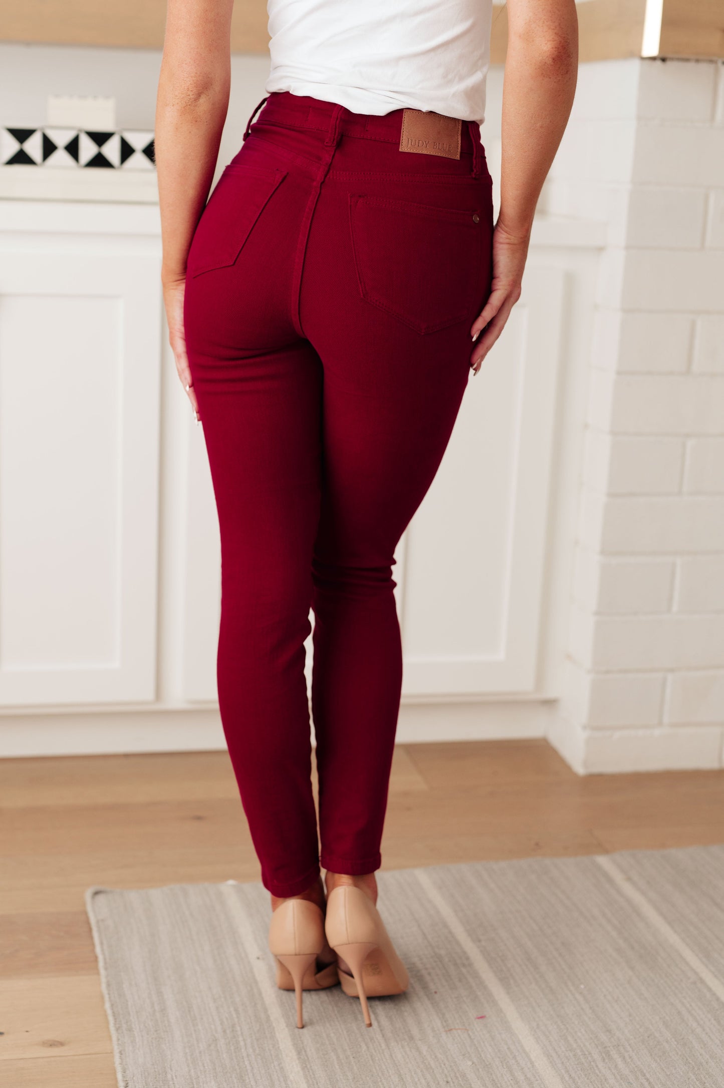 Judy Blue High Rise Tummy Control Skinny Jeans in Scarlet