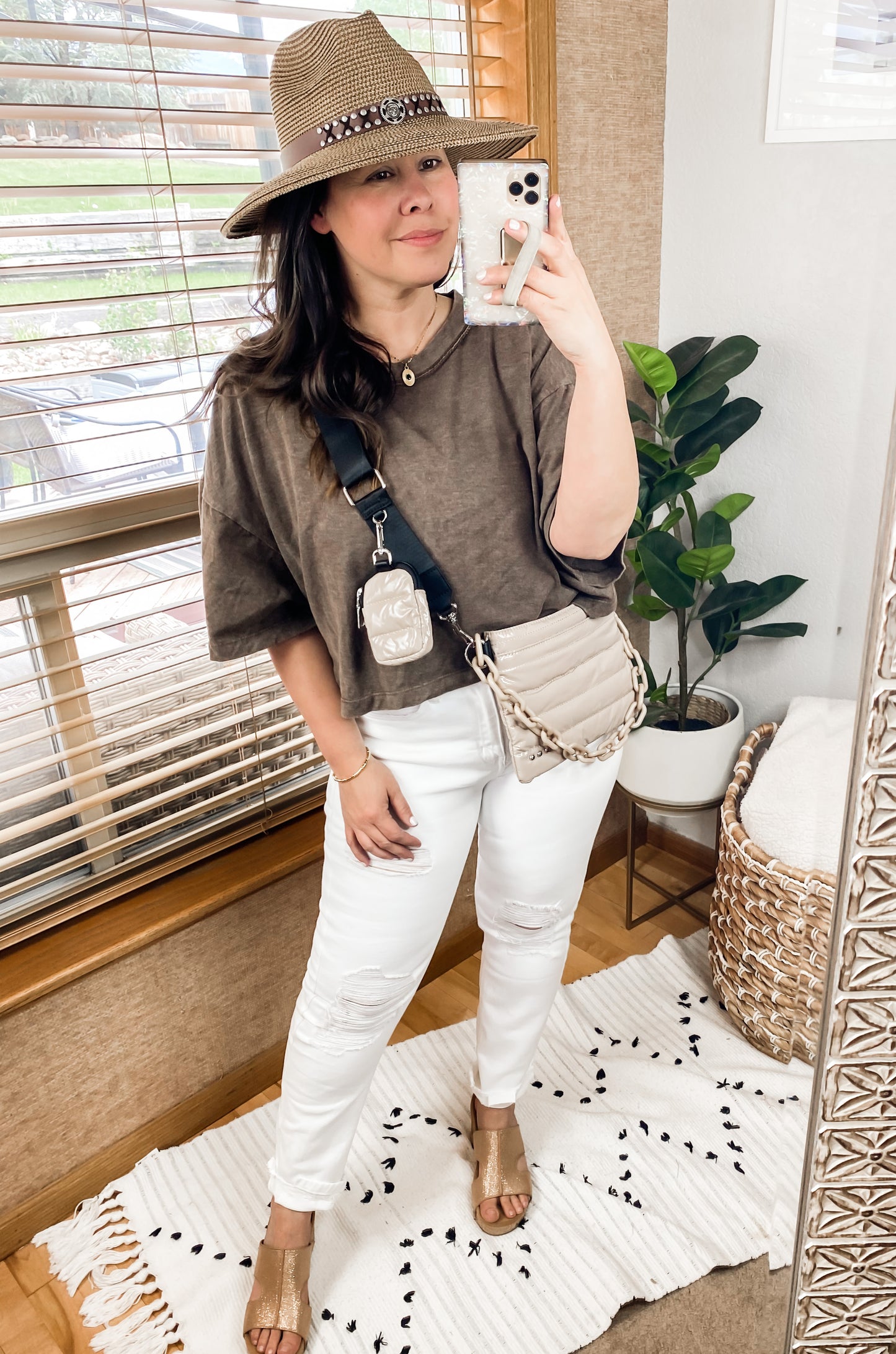 Can't Handle It Cropped T-Shirt