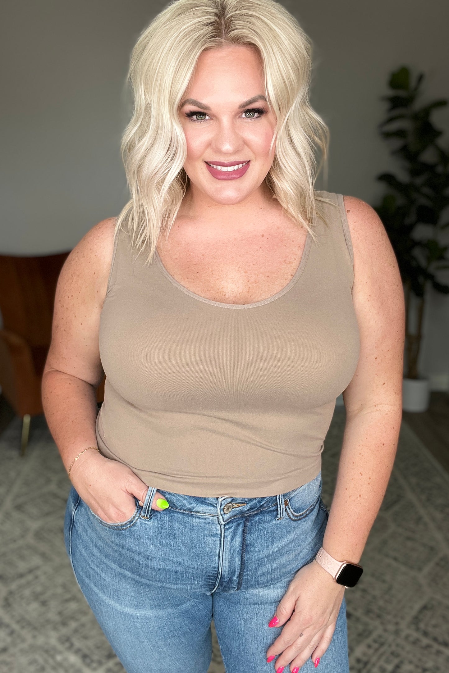 Carefree Seamless Reversible Tank in Light Mocha