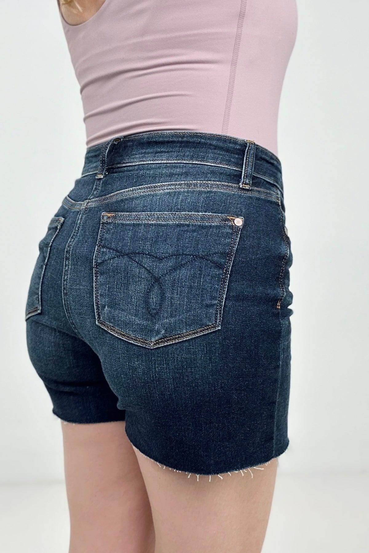 Judy Blue Dark Wash Buttoned Fly Cut Off Denim Shorts
