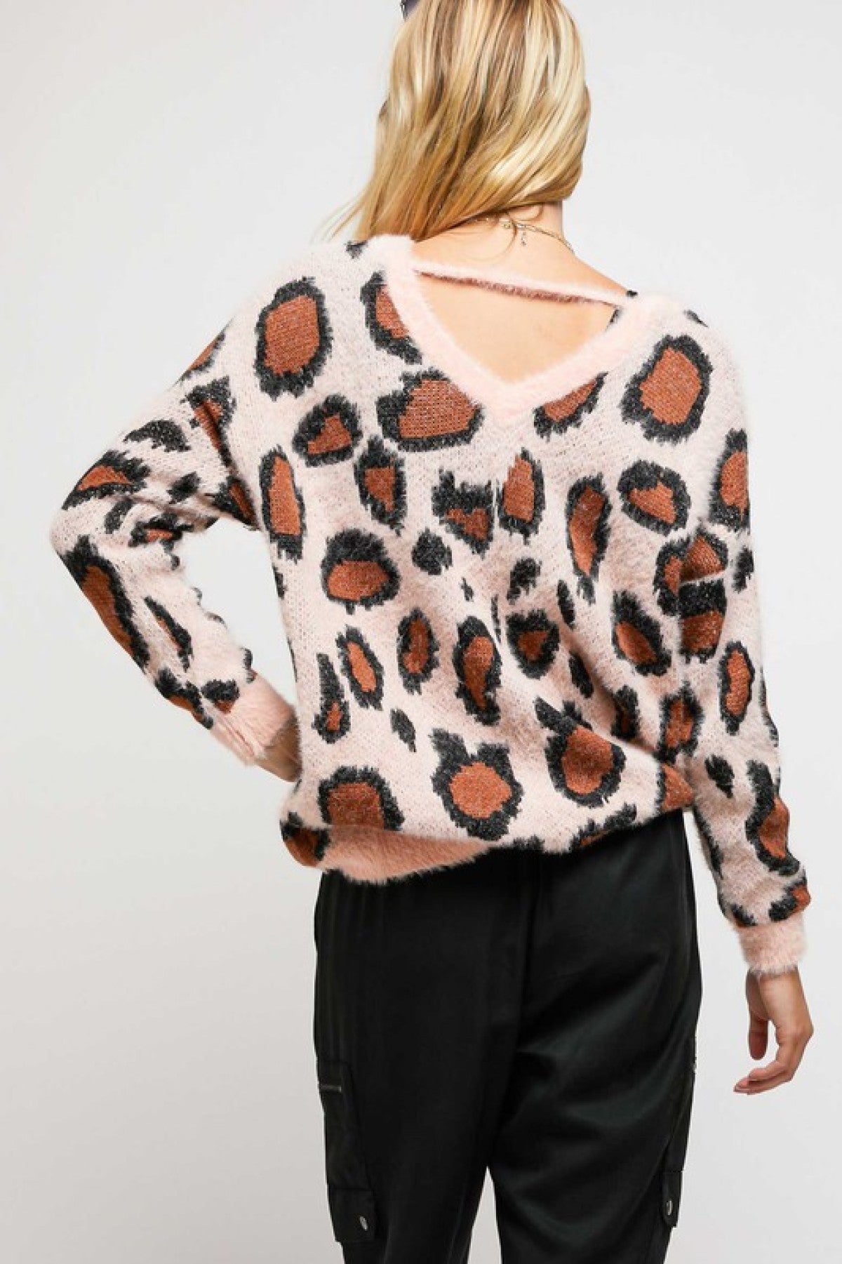 V Neck Animal Print Pull Over Sweater