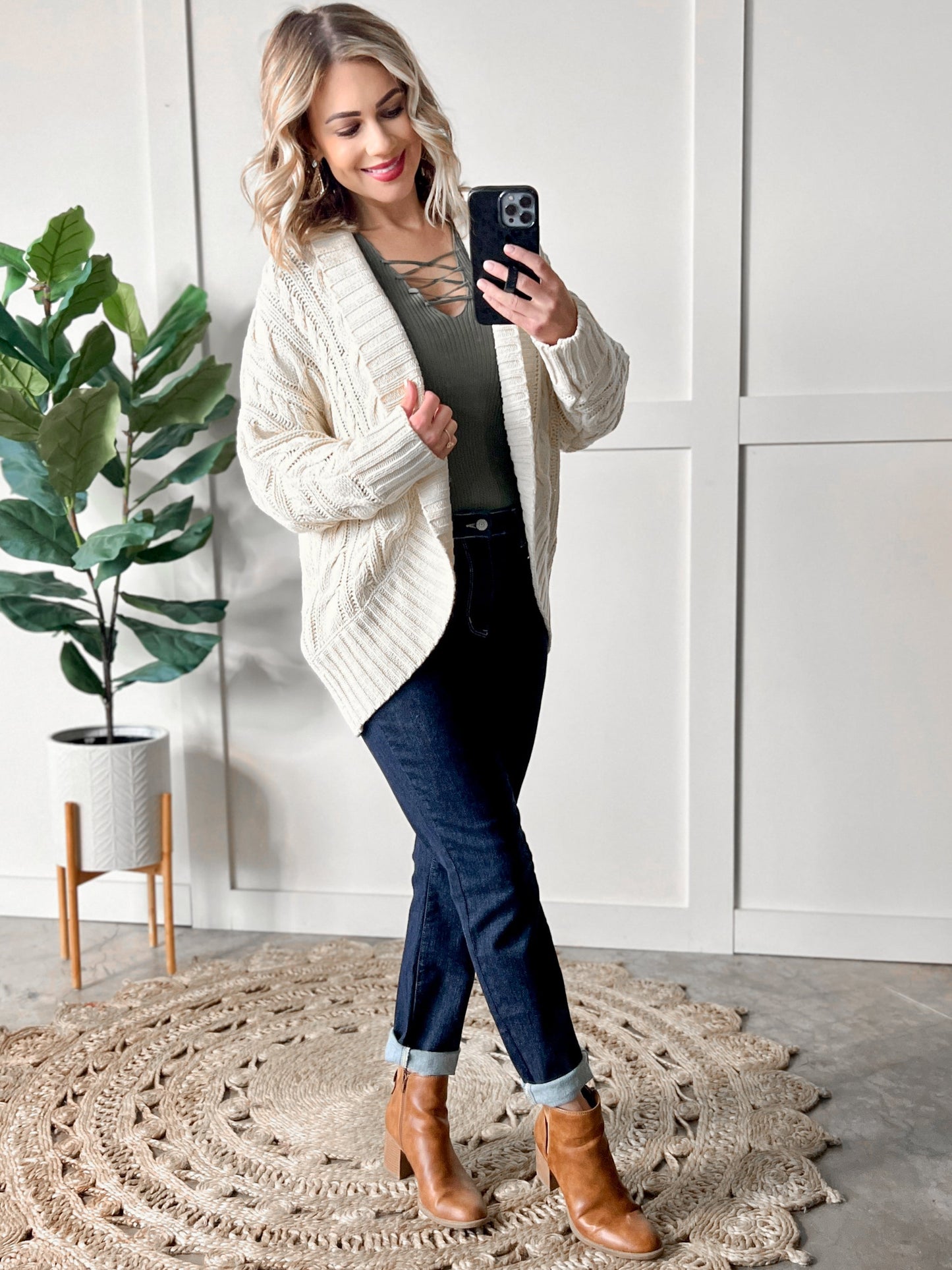Open Front Cable Knit Cardigan In Natural Cream