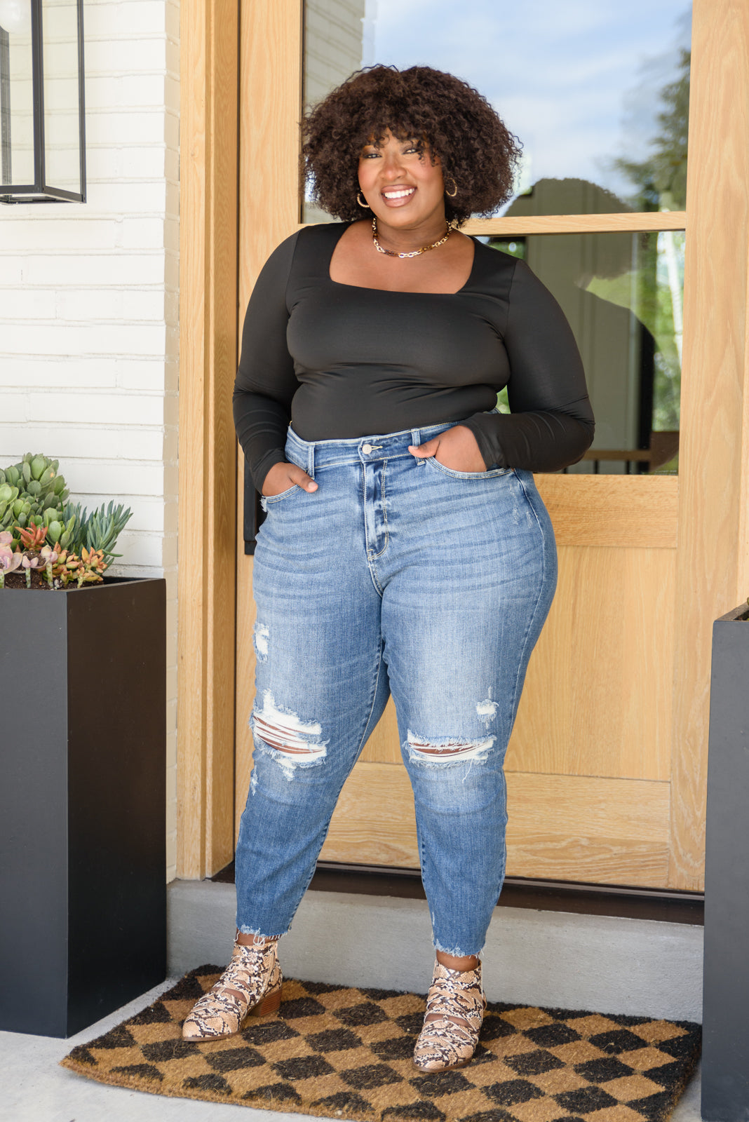 Judy Blue Kyla Relaxed Fit Jeans