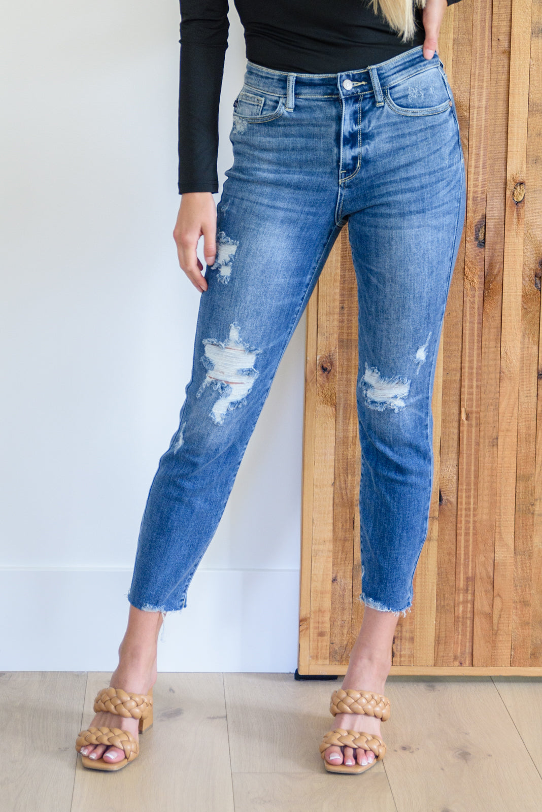 Judy Blue Kyla Relaxed Fit Jeans
