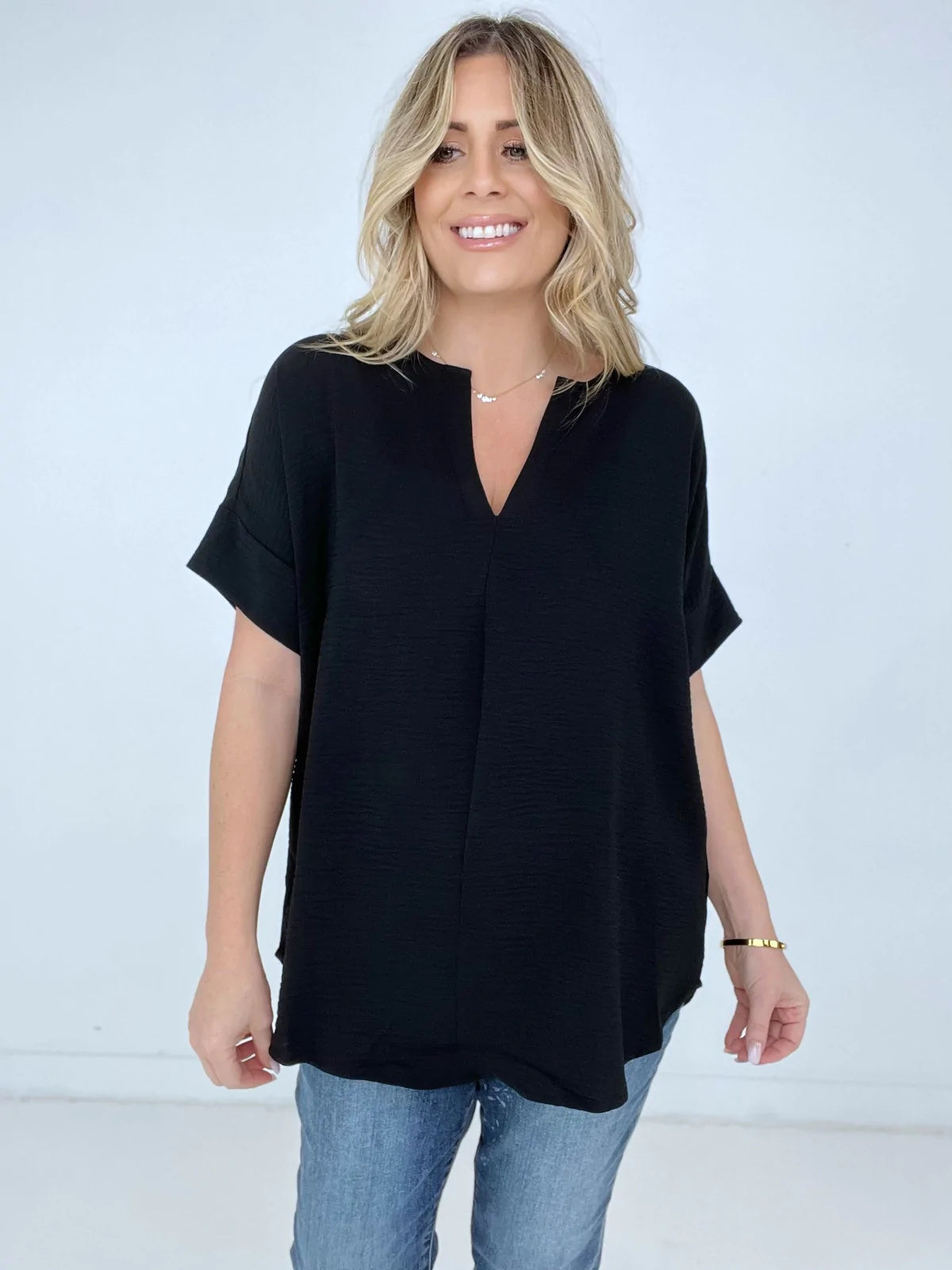 Woven Airflow Split Neck Short Sleeve Top