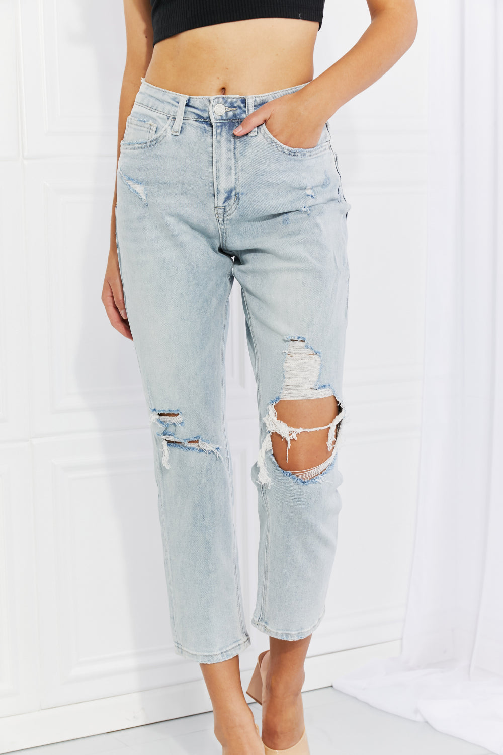 VERVET Comfort Stretch Cropped Mom Jeans