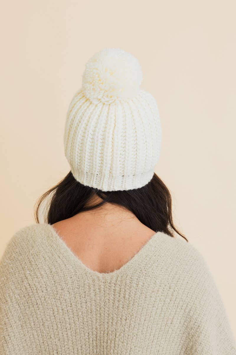 Chunky Cable Knit Pom Beanie: Ivory