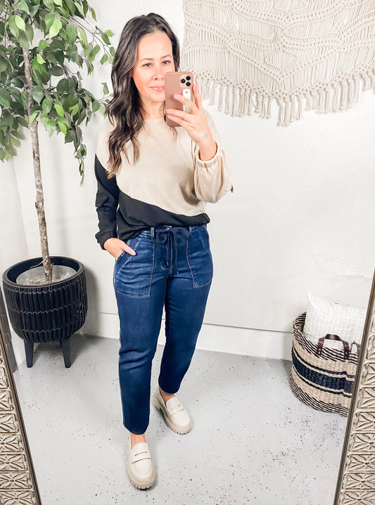 Split Decision Color Block Cargo Sleeve Top