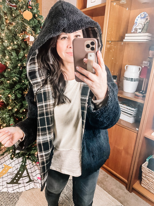 Warped Noise Reversible Plaid Shacket