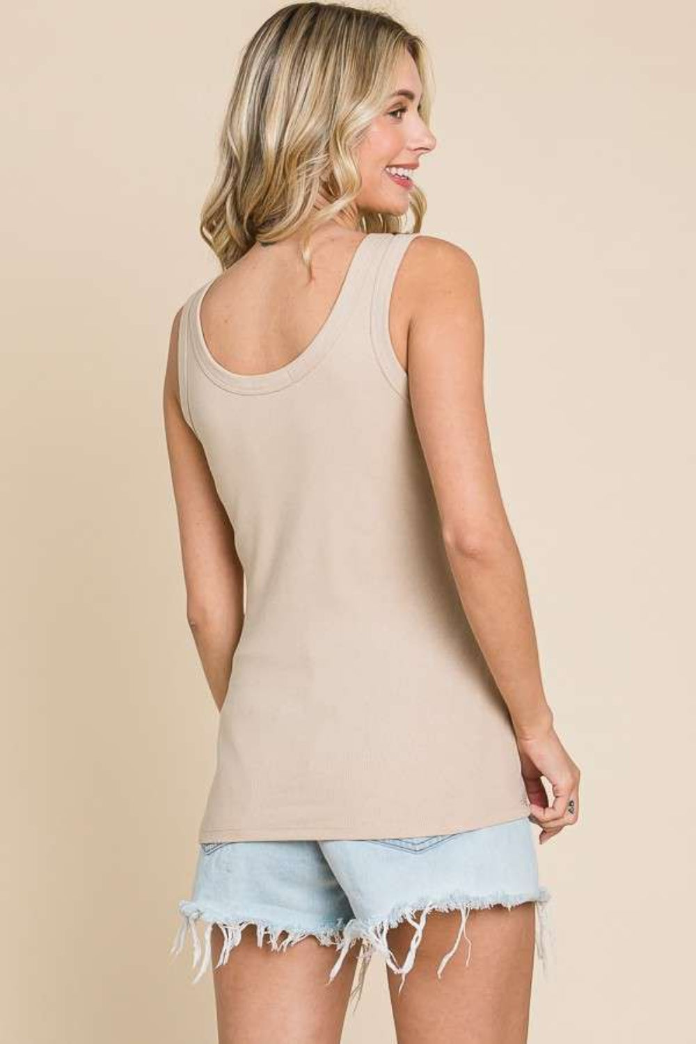 Ribbed Scoop Neck Tank - Tan