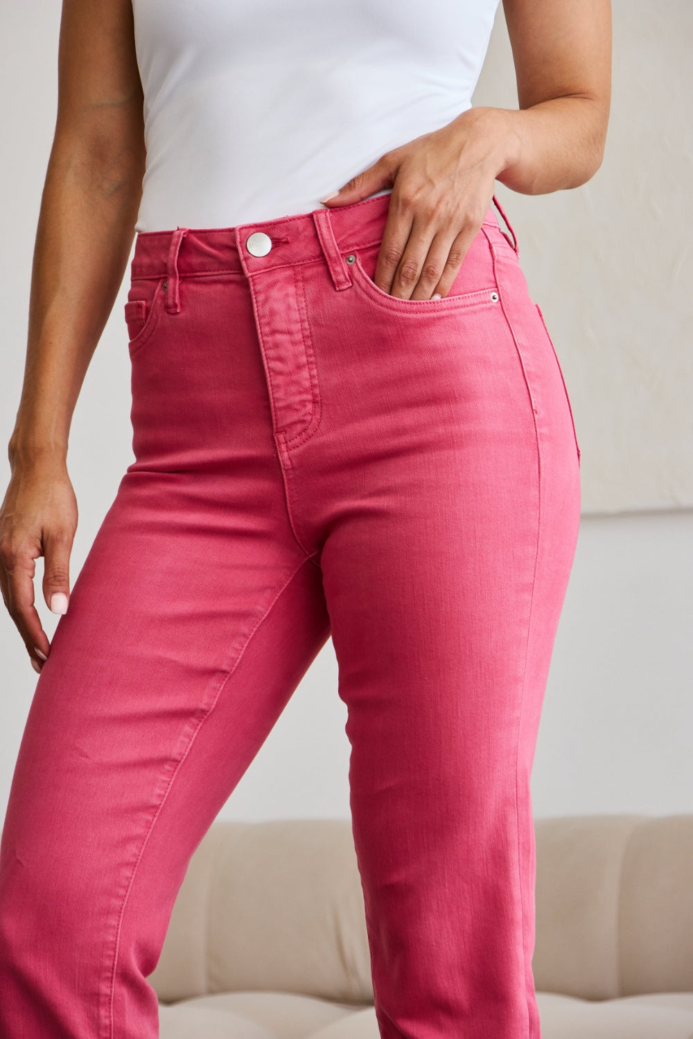 RFM Tummy Control Straight Leg Jeans - Sunkissed