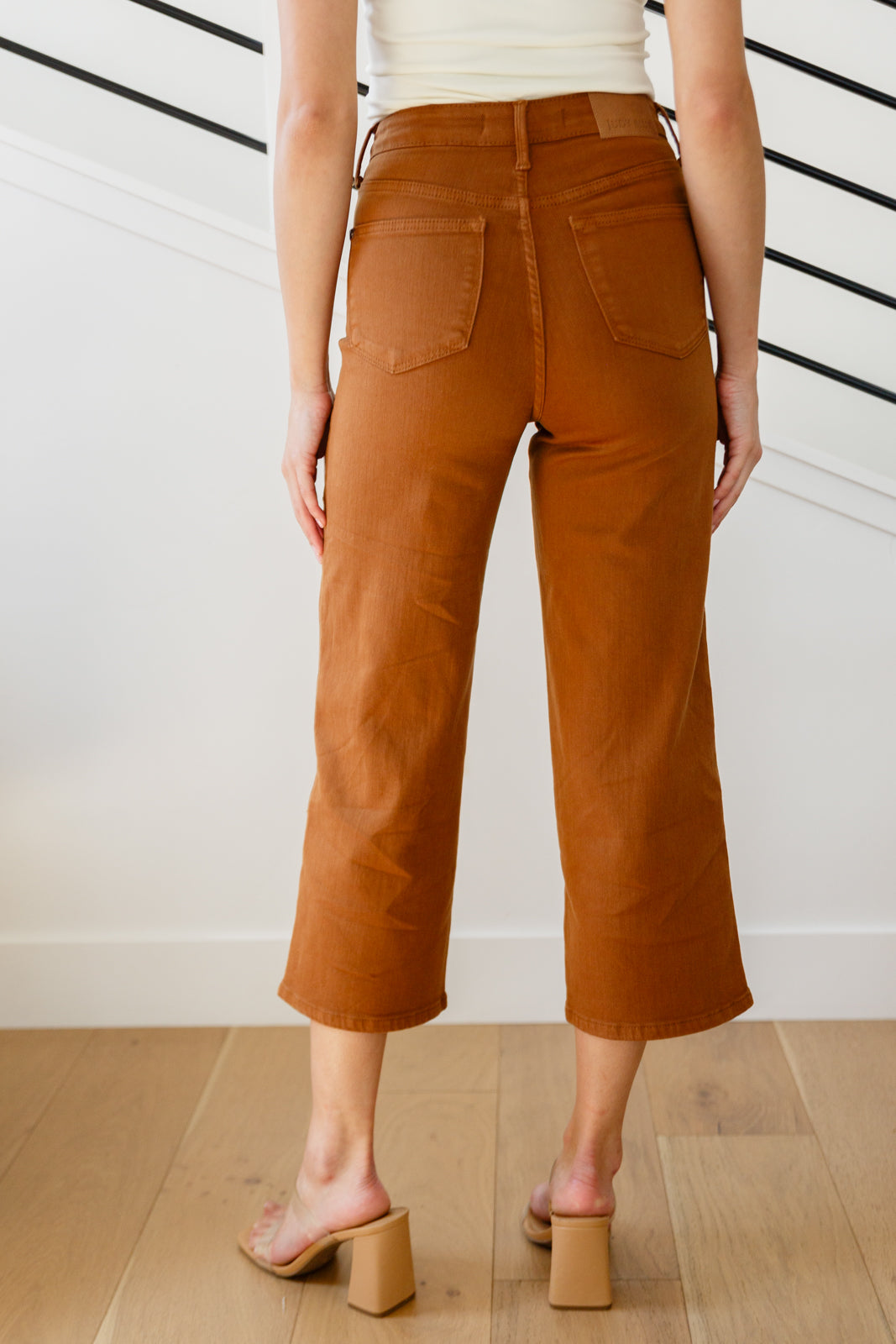 Judy Blue High Rise Tummy Control Wide Leg Crop Jeans in Camel