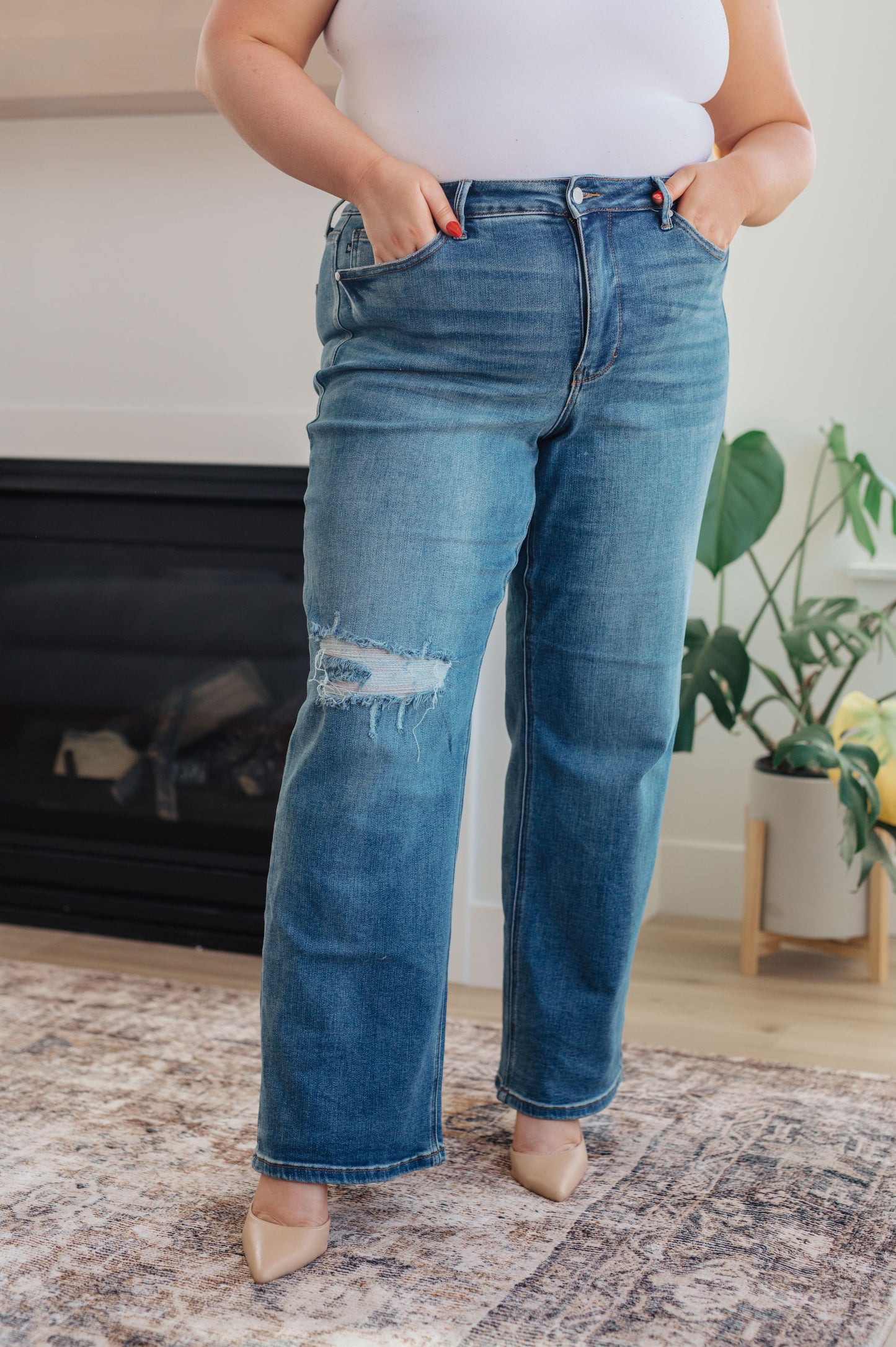 Judy Blue High Rise Tummy Control 90's Straight Jeans