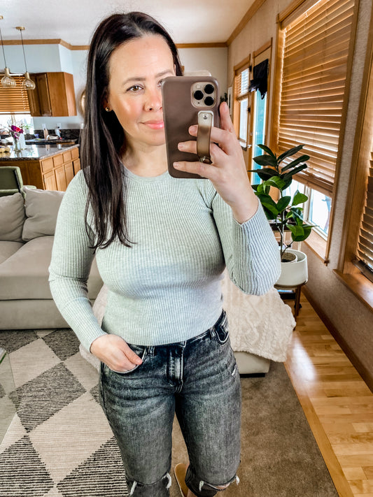 Ribbed Round Neck Long Sleeve Knit Top