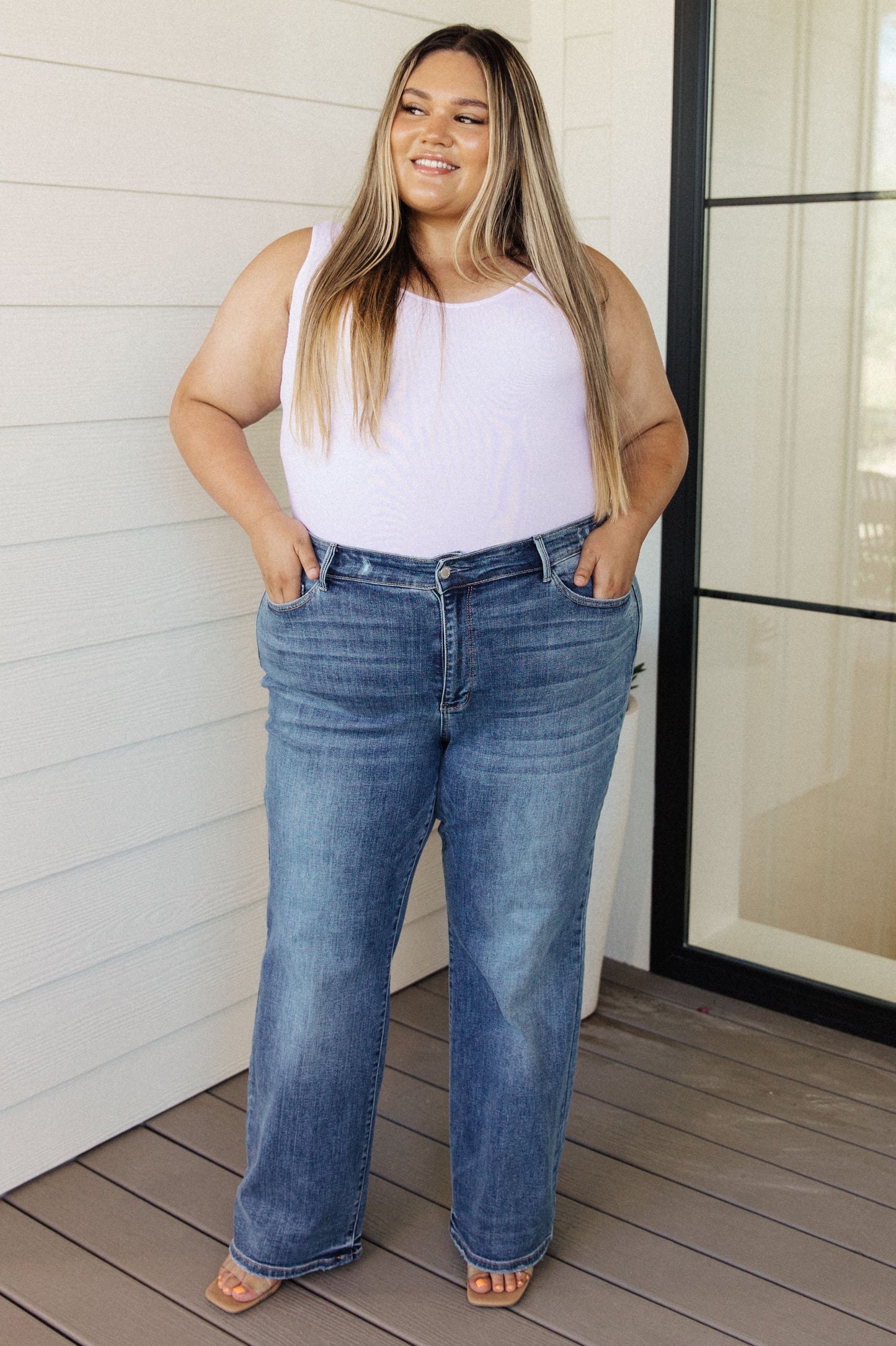 Judy Blue Mid Rise Contrast Wash Wide Leg Jeans