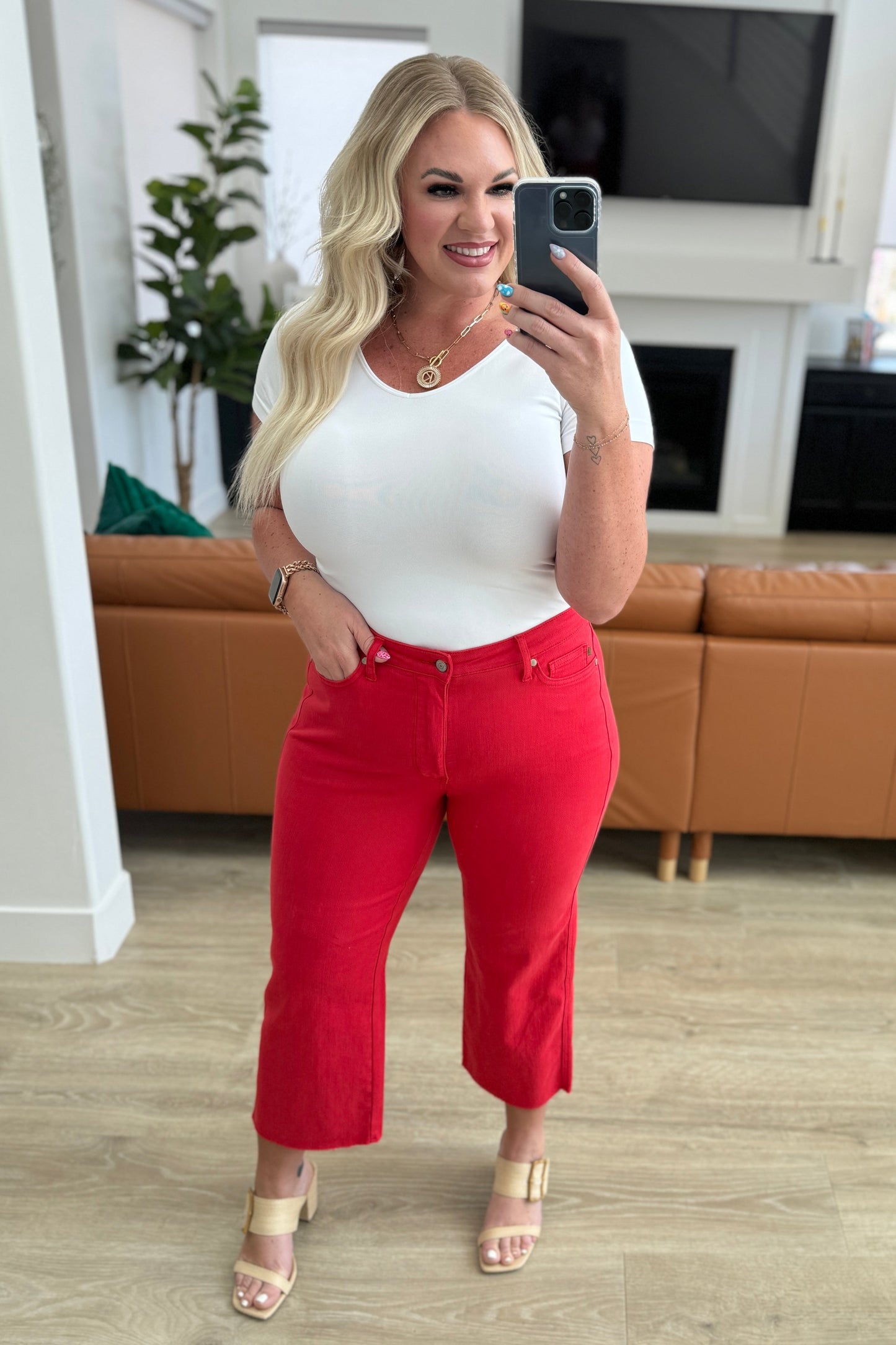 Judy Blue Tummy Control Wide Leg Crop Jeans in Red