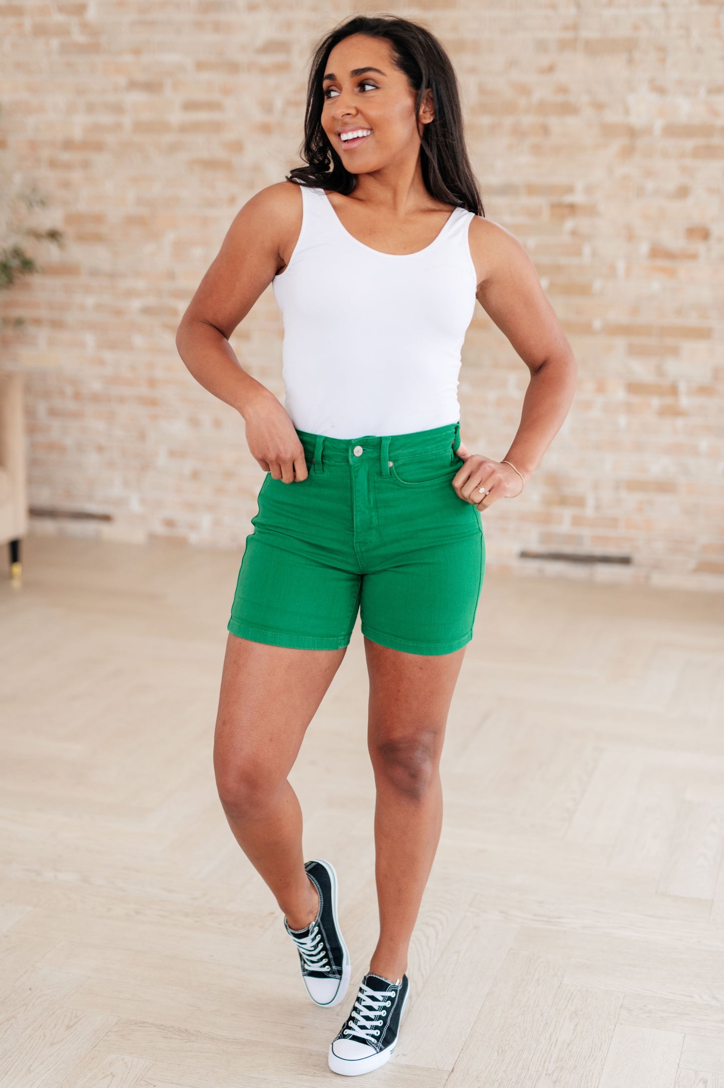 Judy Blue Tummy Control Cuffed Shorts in Green