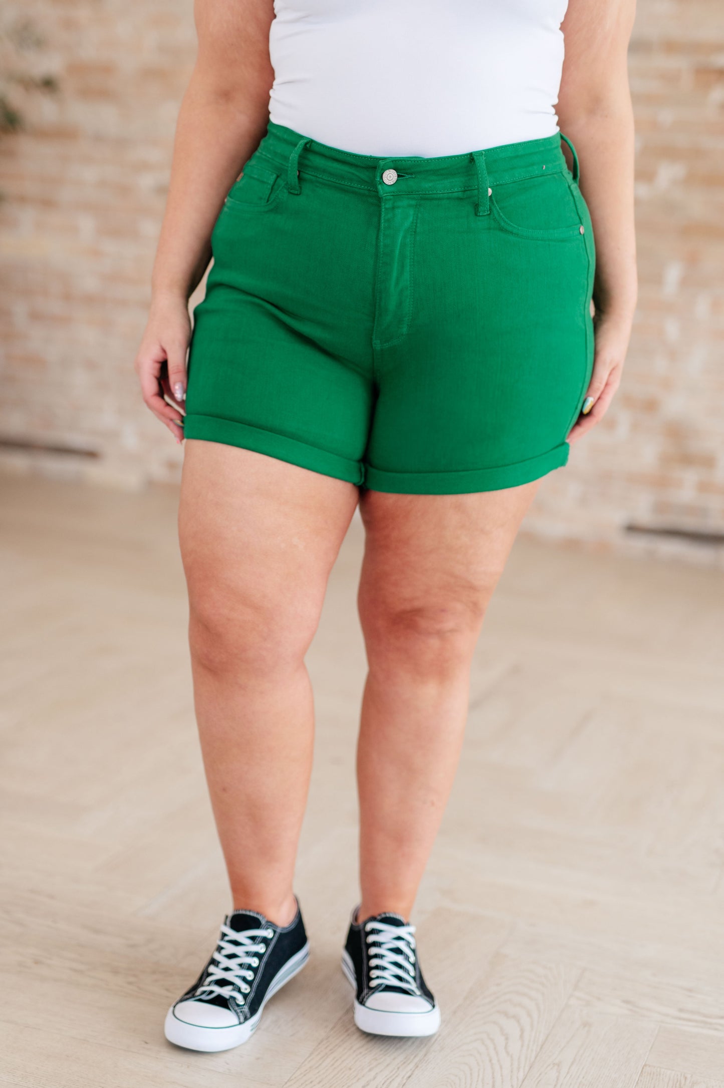 Judy Blue Tummy Control Cuffed Shorts in Green