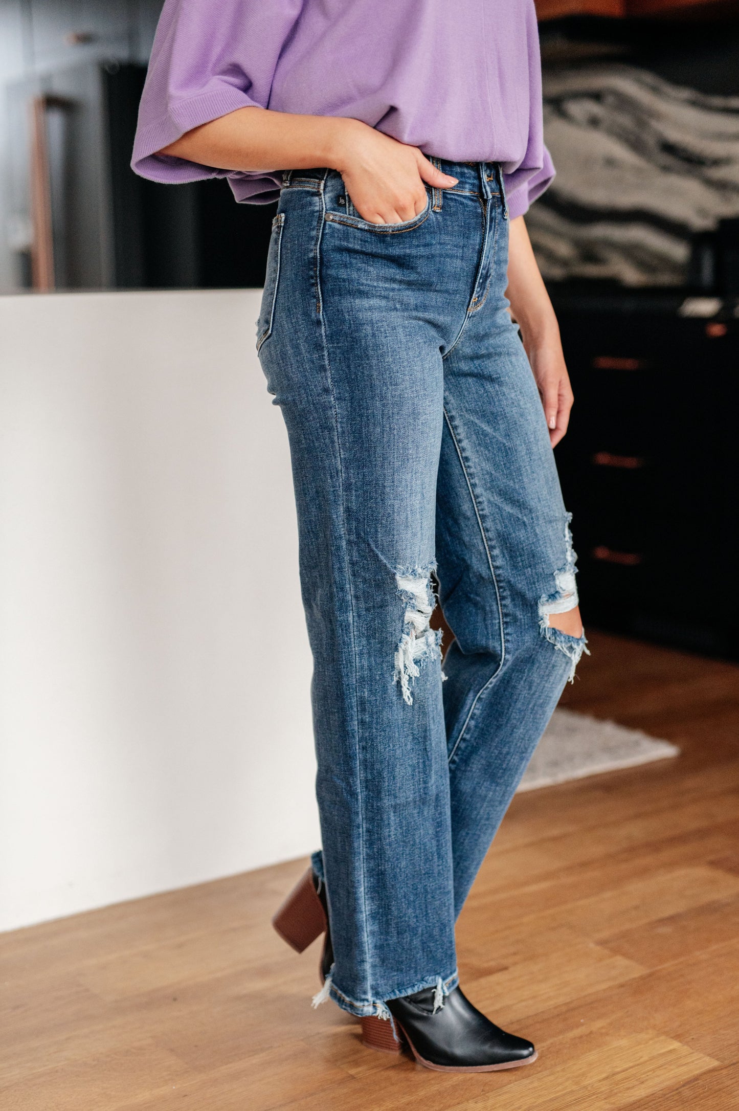 Judy Blue Take Me Back 90's Straight Jeans in Dark Wash