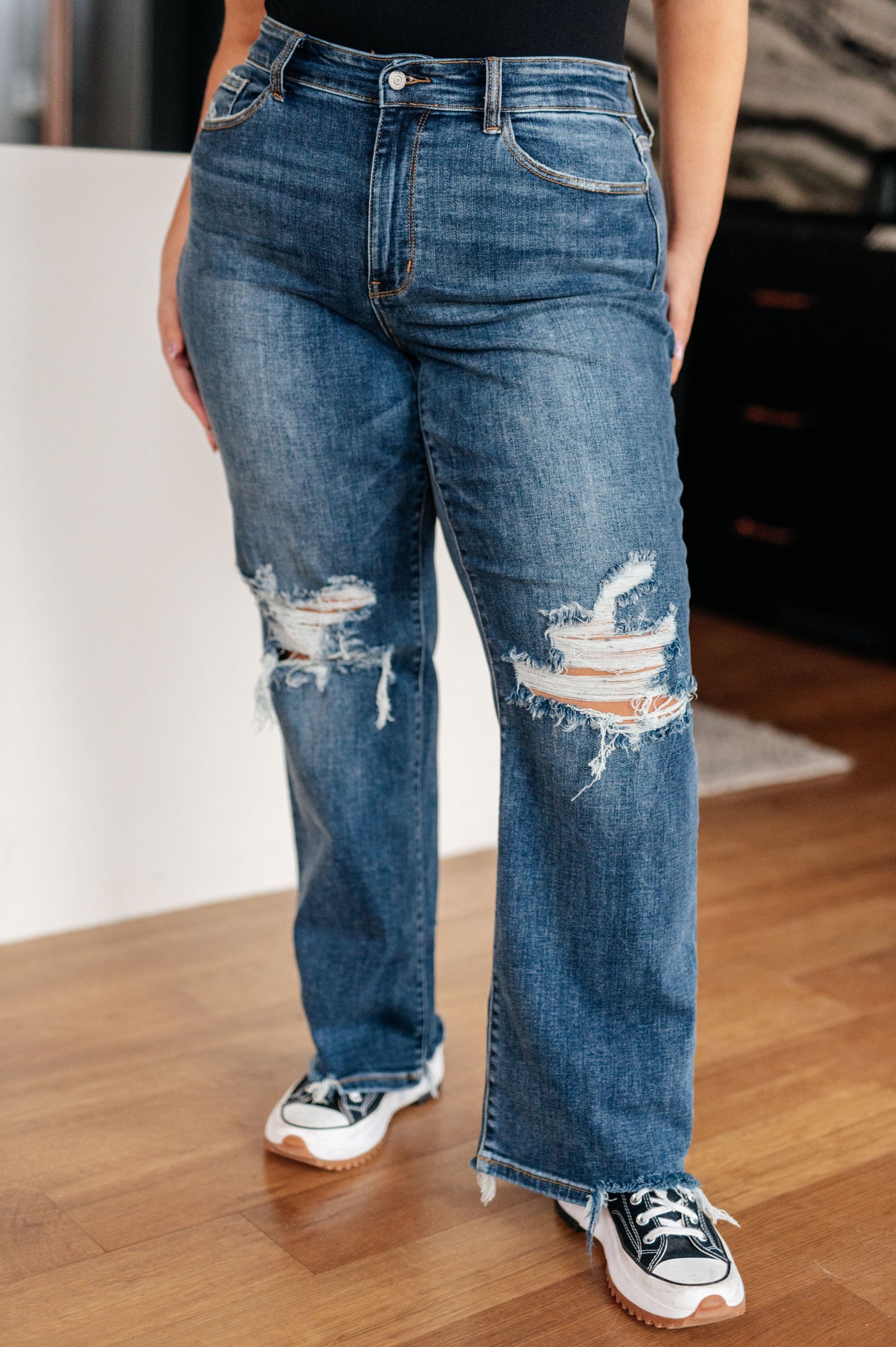 Judy Blue Take Me Back 90's Straight Jeans in Dark Wash