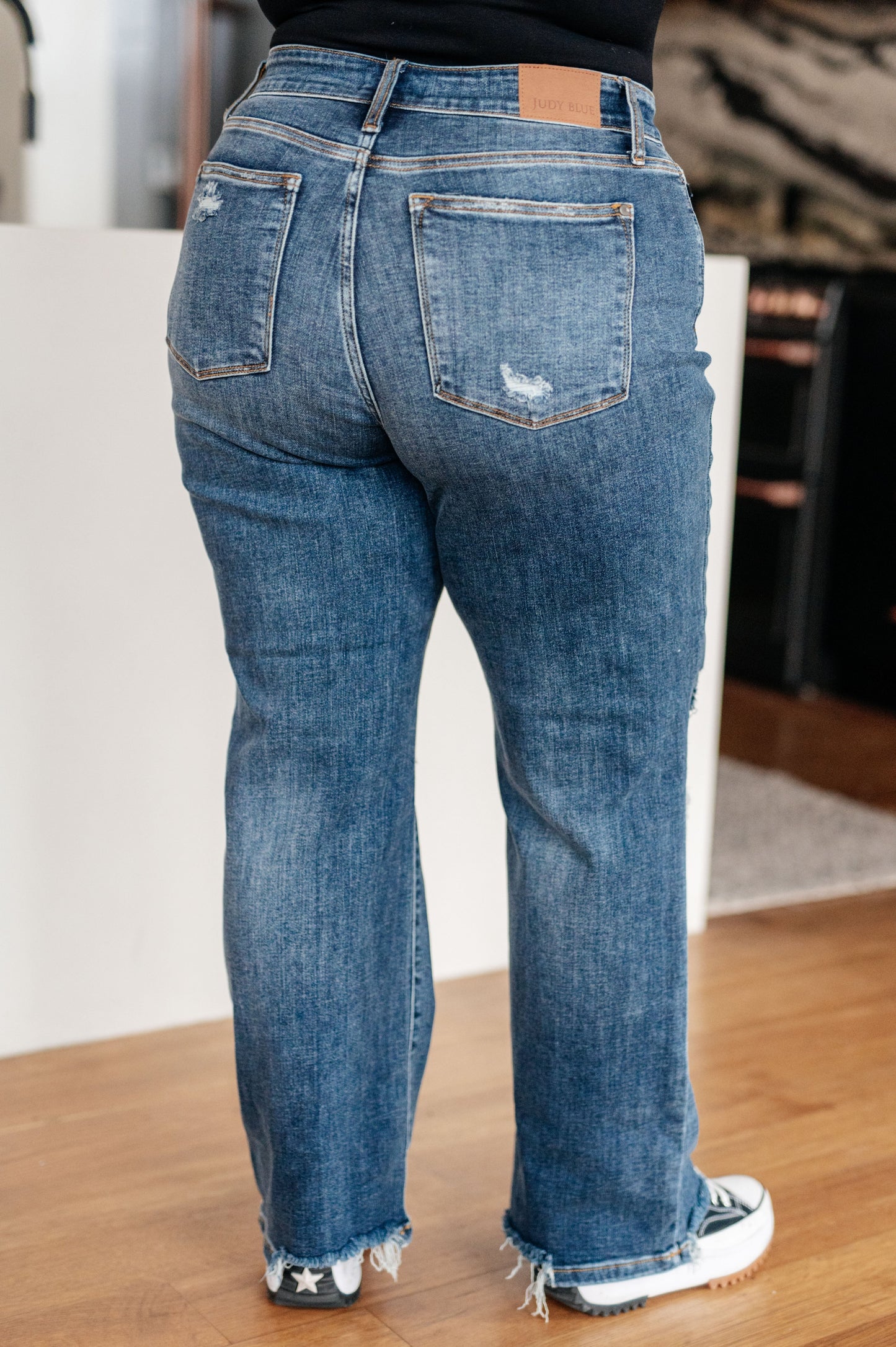 Judy Blue Take Me Back 90's Straight Jeans in Dark Wash