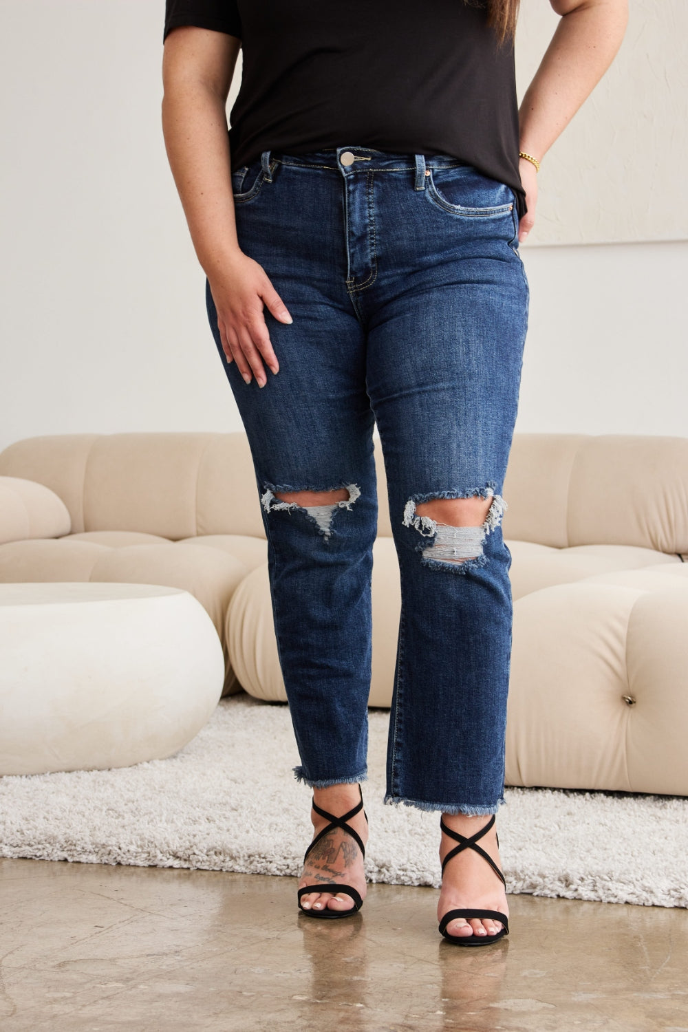 RFM Tummy Control Straight Leg Cropped Jeans - Distressed