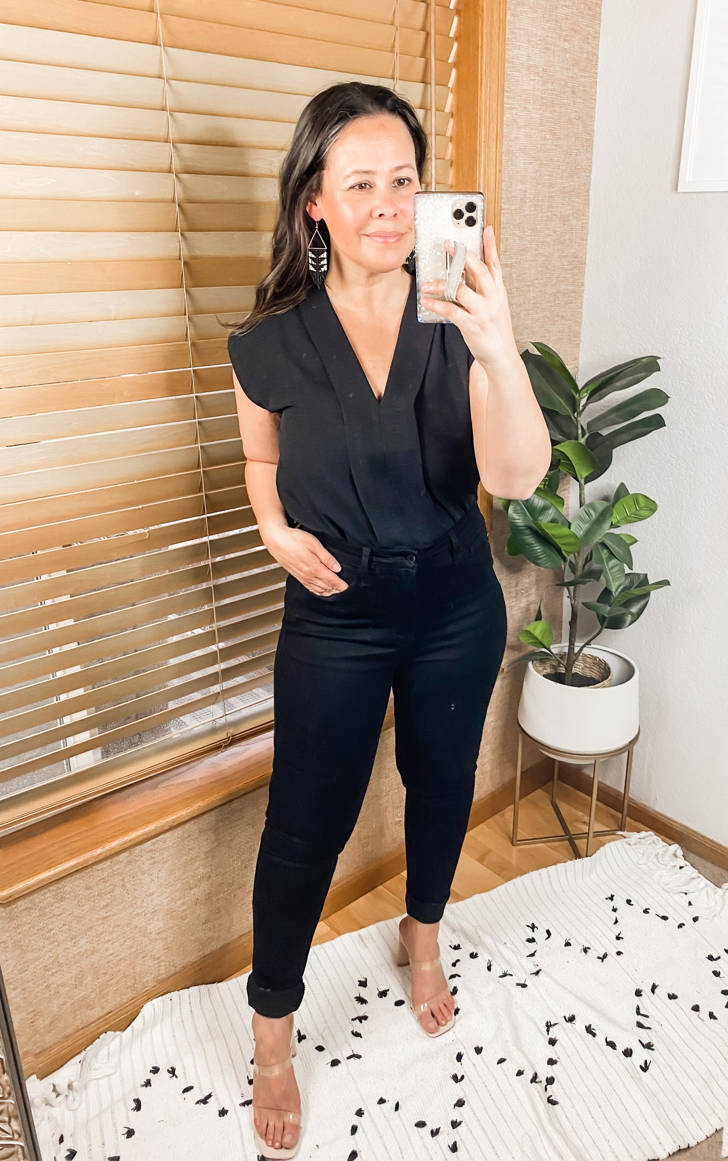 Elevate Everyday Blouse in Black