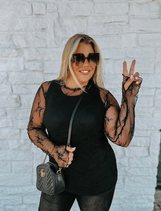 PREORDER: ROXY LACE TOP (SHIPS MID-LATE SEPTEMBER)