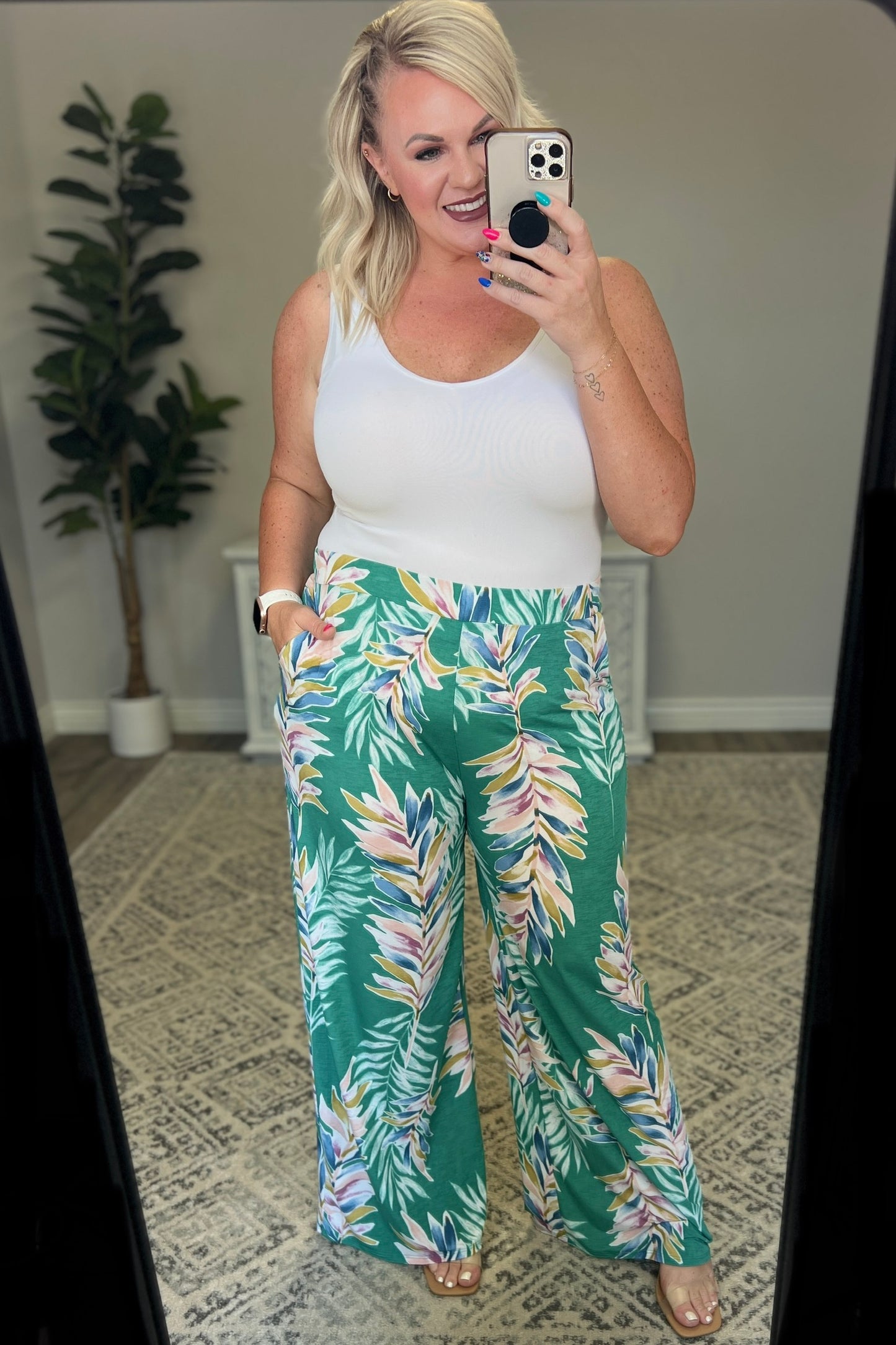 Hawaiiana Floral Print Pants