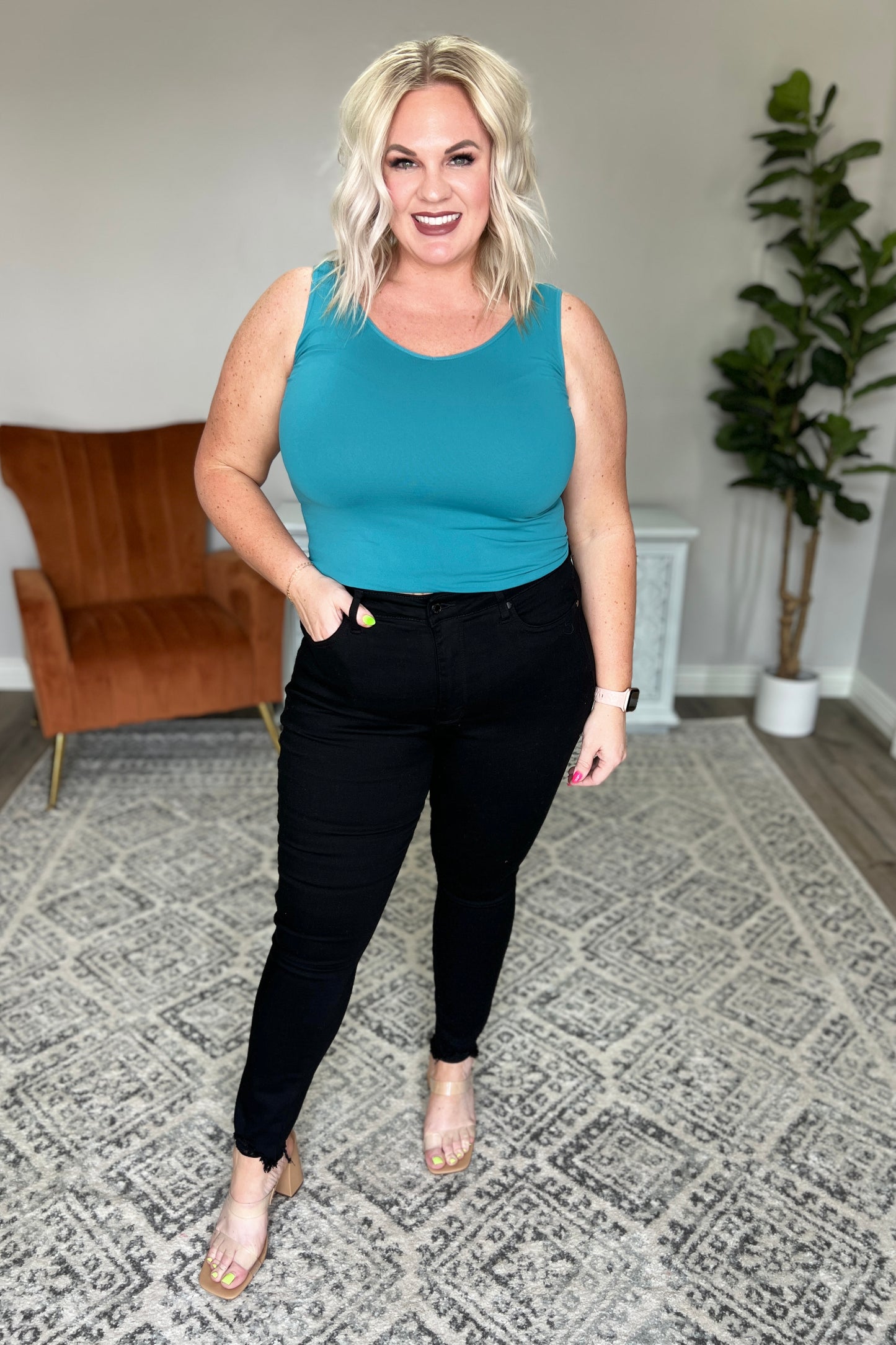 Judy Blue Ebony High Rise Tummy Control Skinny Jeans