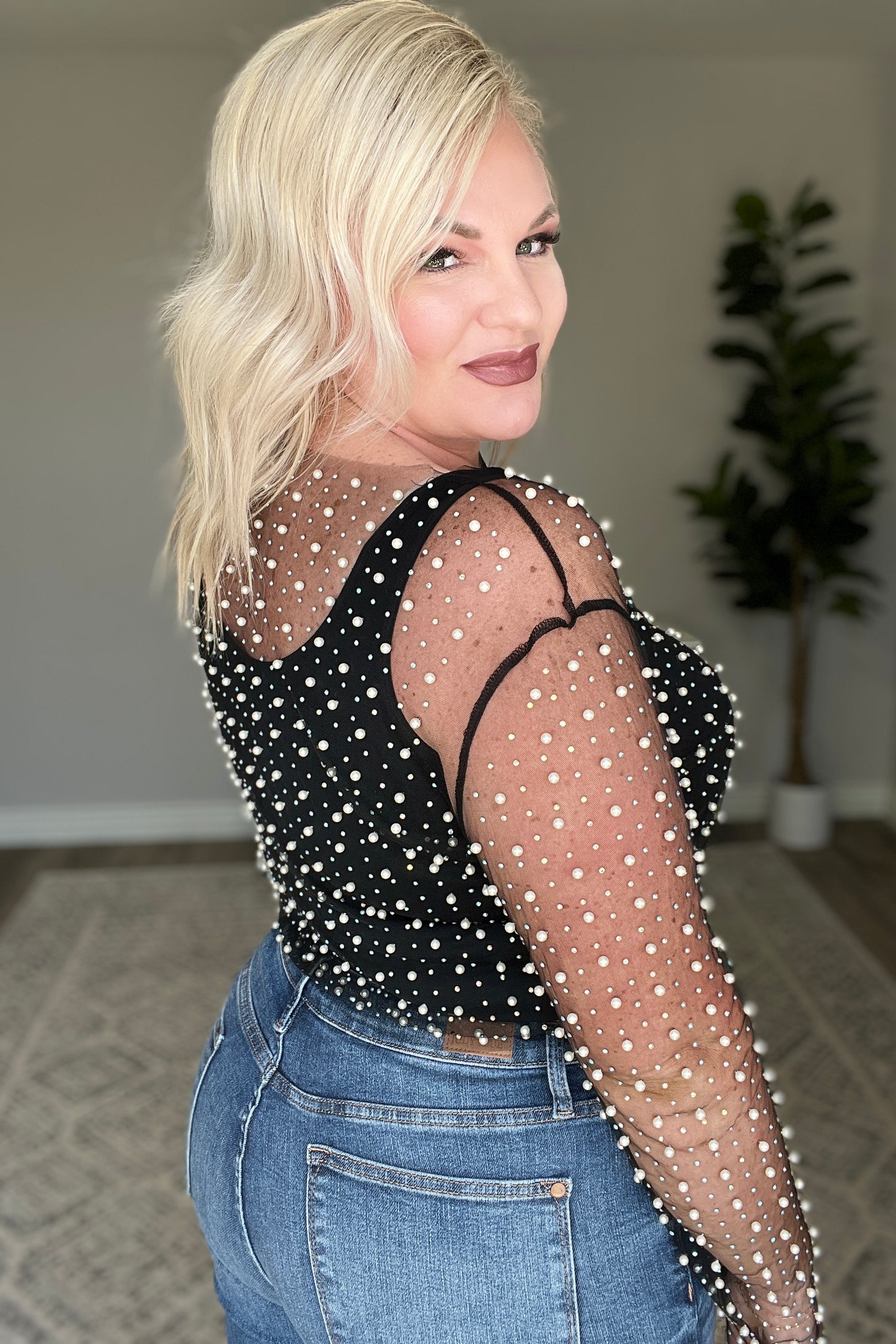 Pearl Diver Layering Top in Black