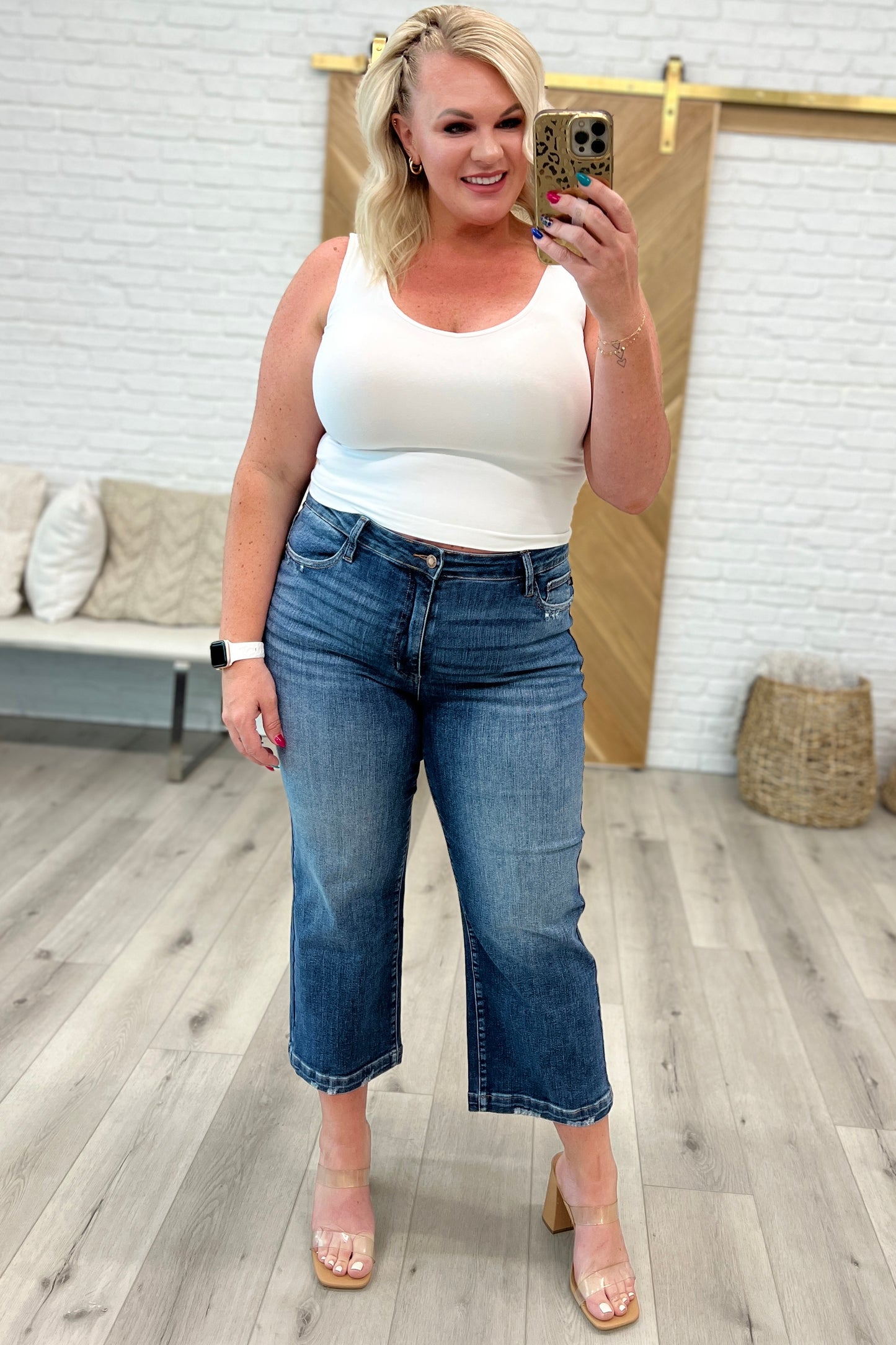 Judy Blue High Rise Vintage Wide Leg Crop Jeans