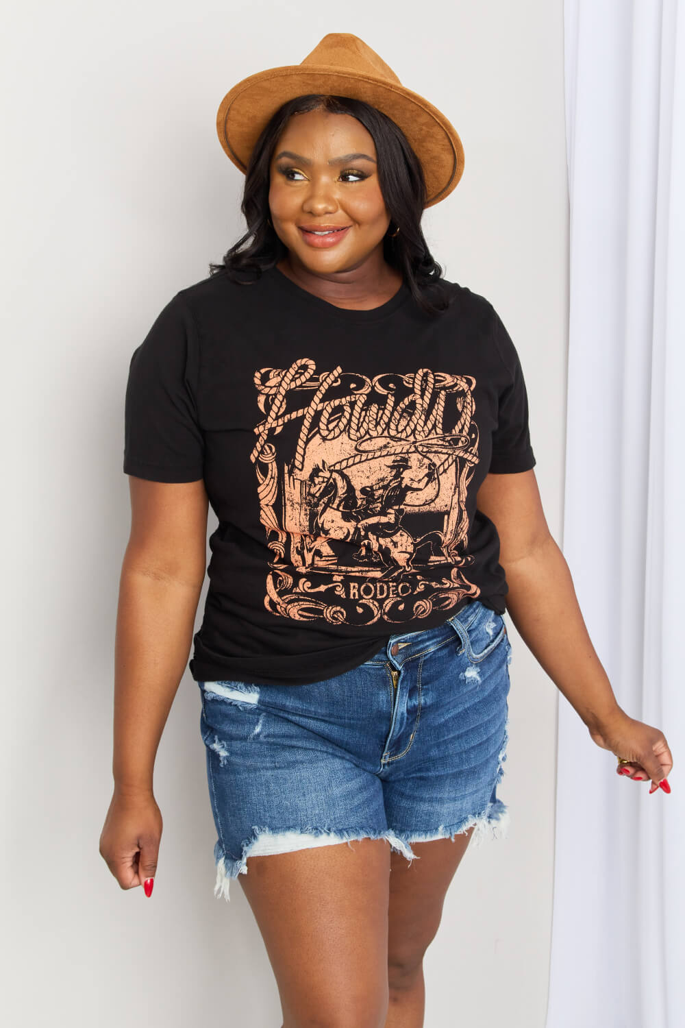 MineB Howdy Graphic Tee
