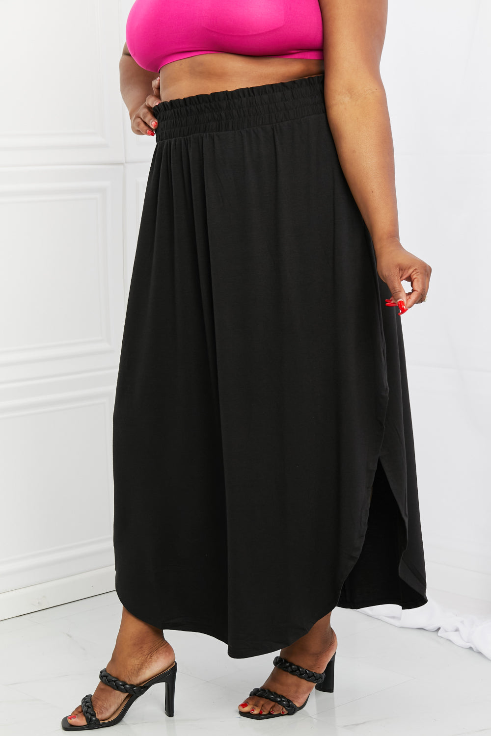 It's My Time Side Scoop Scrunch Skirt - Black