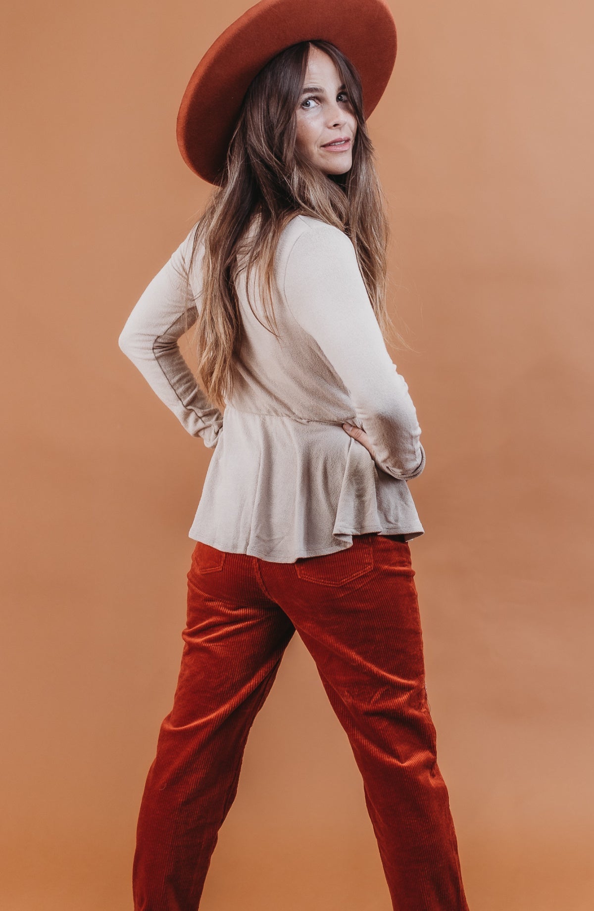 Long Sleeve Solid Front Tie Knit Top