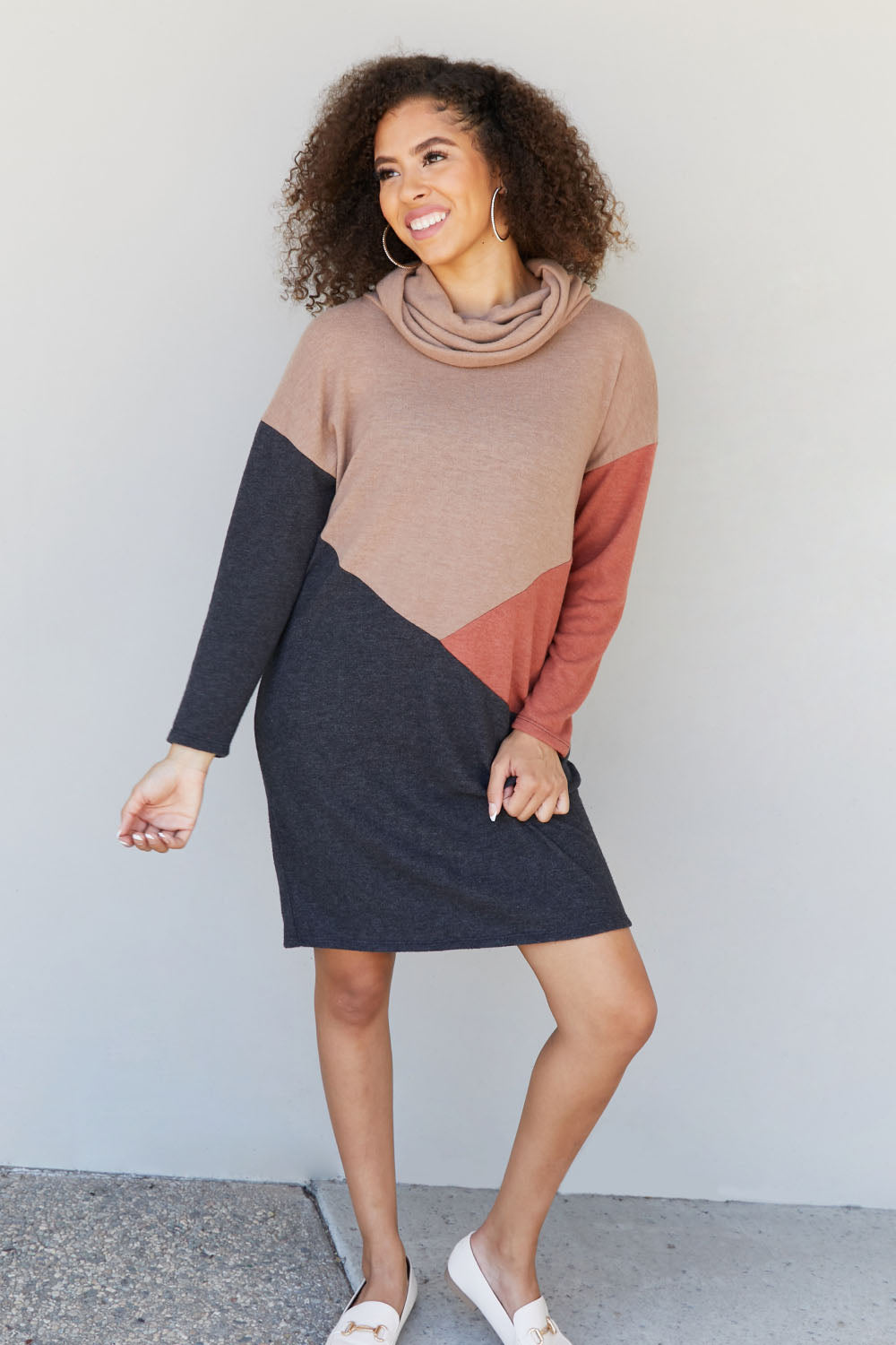 SIZE MEDIUM Autumn Color Block Sweater Dress