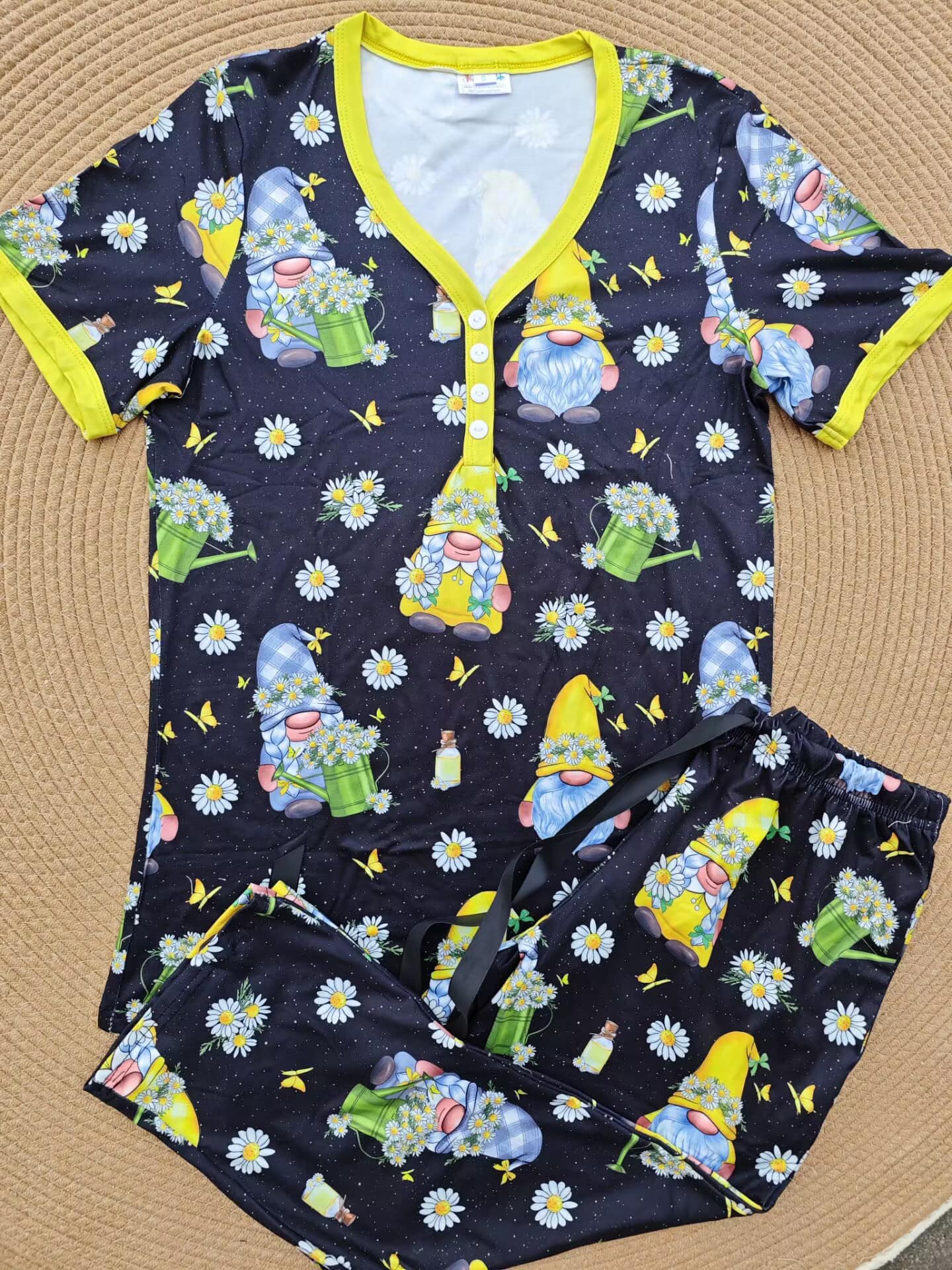PREORDER: Short Sleeve Capri Pajama Set in Assorted Prints