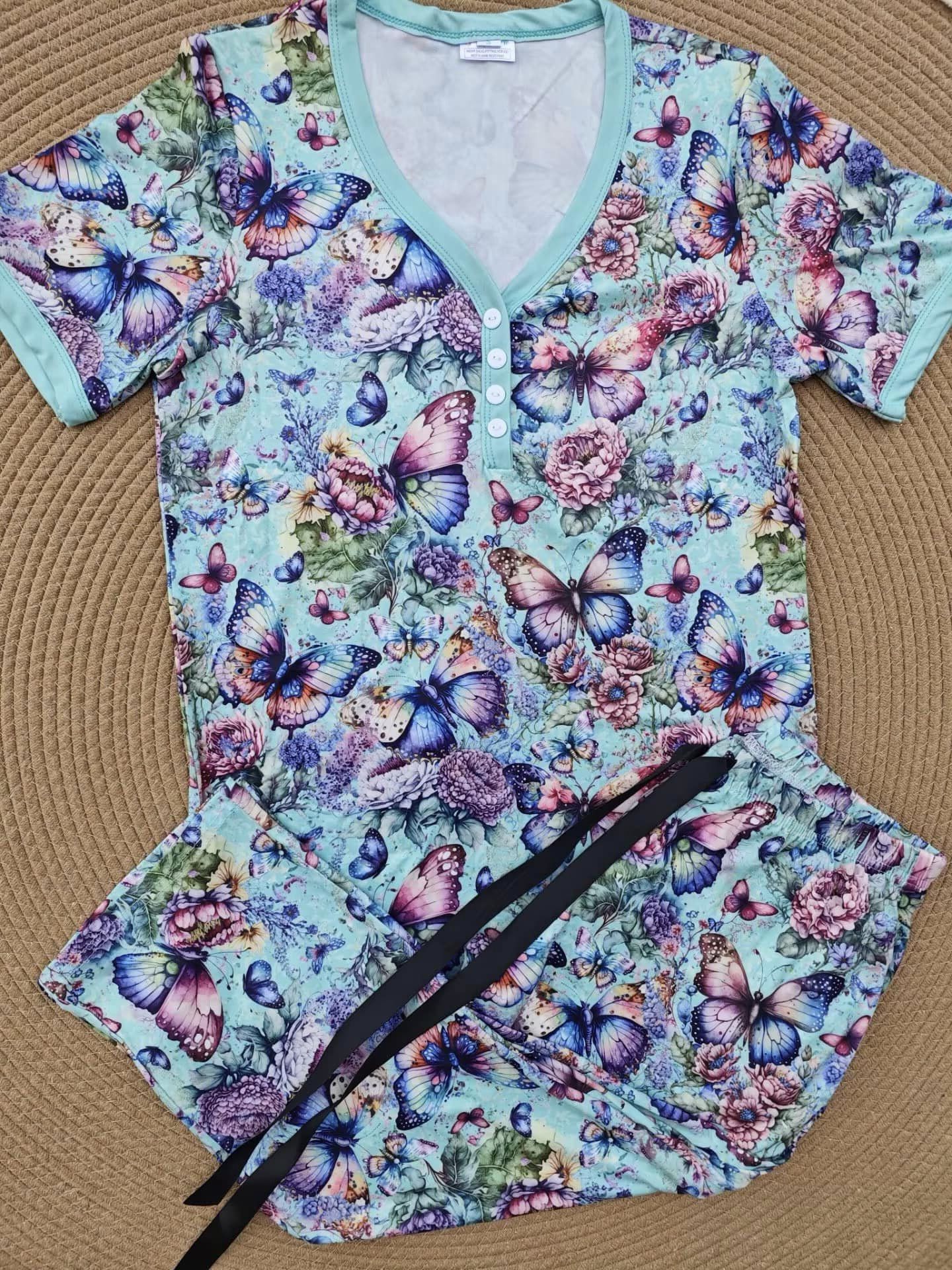 PREORDER: Short Sleeve Capri Pajama Set in Assorted Prints