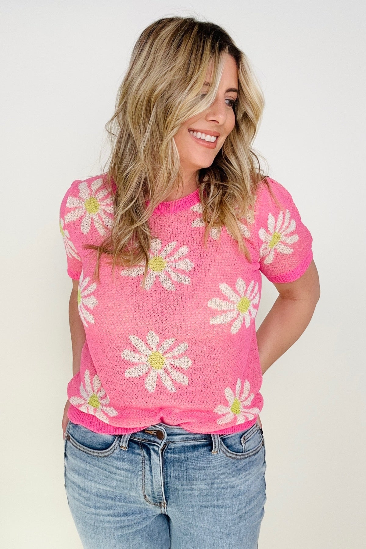 Daisy Short Sleeve Knit Sweater