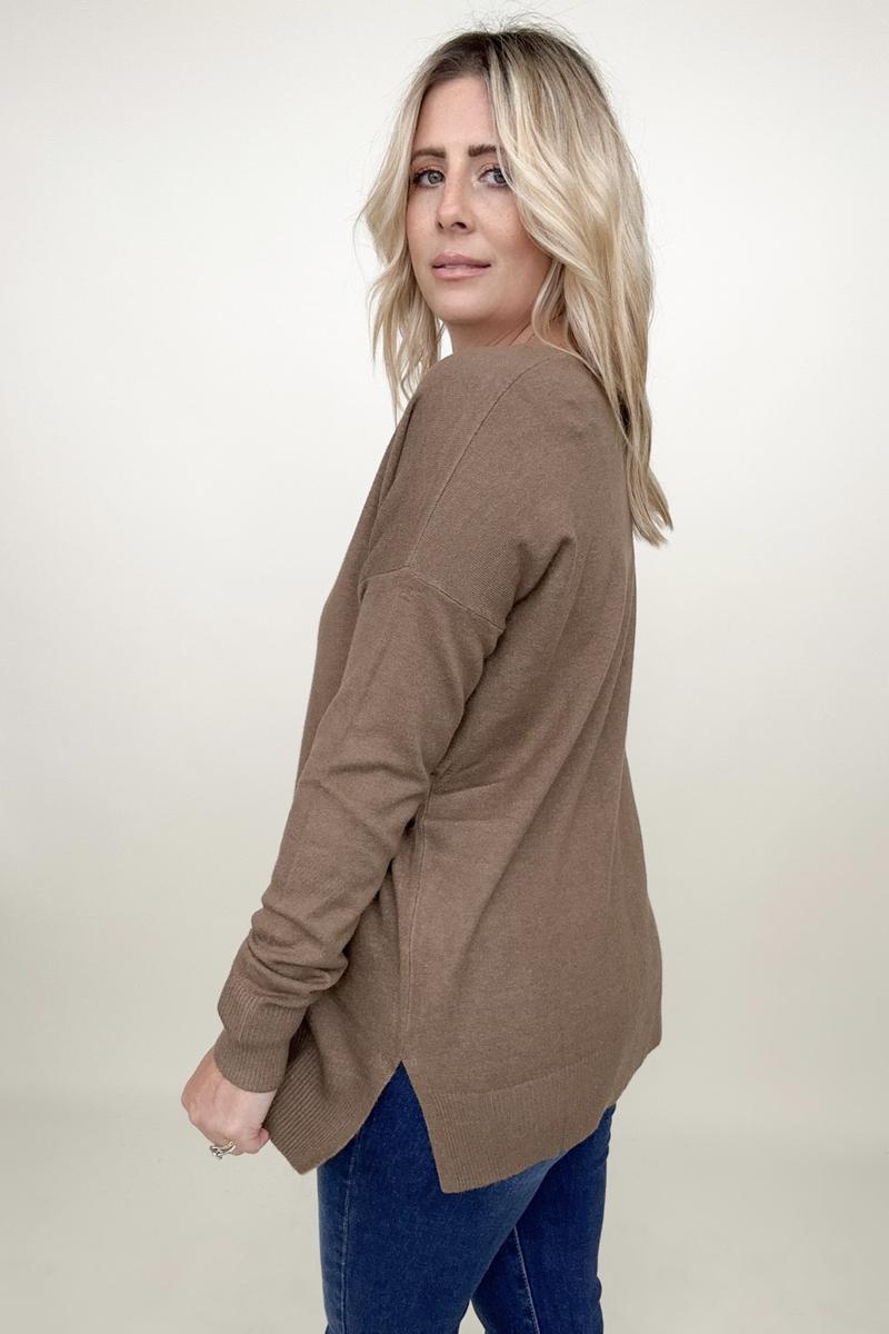 Front Seam Light Knit Sweater