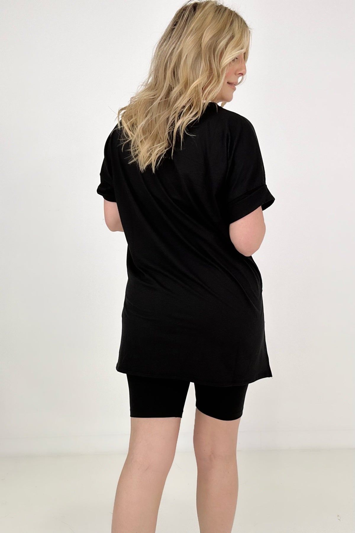 Microfiber V-Neck Top & Biker Shorts Set - Black